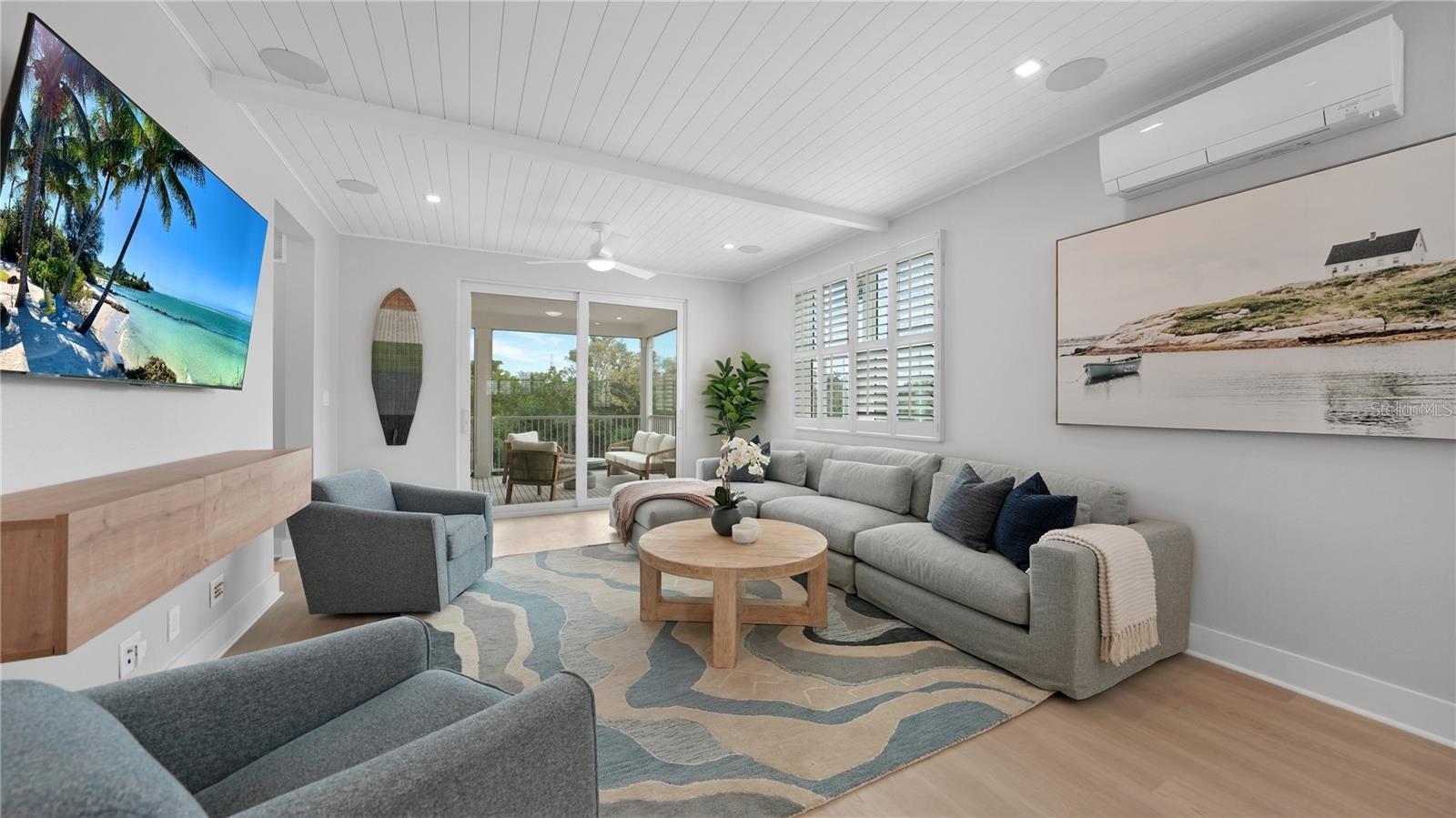 CORTEZ BEACH - Residential