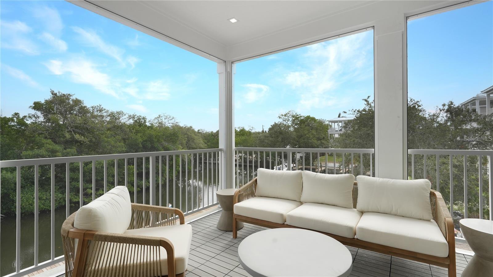 CORTEZ BEACH - Residential