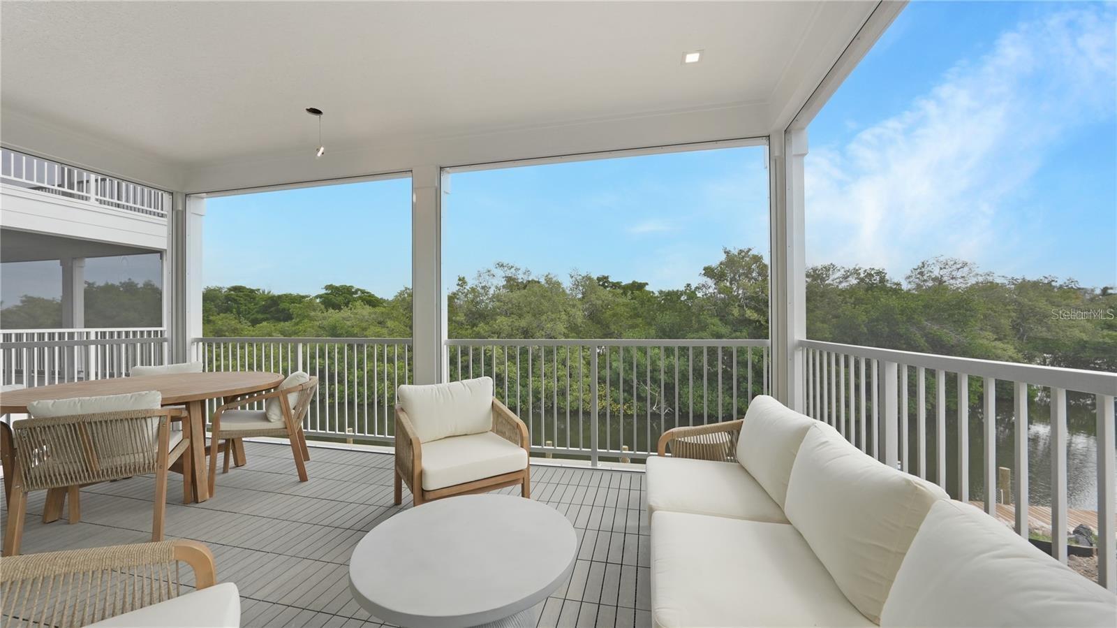 CORTEZ BEACH - Residential