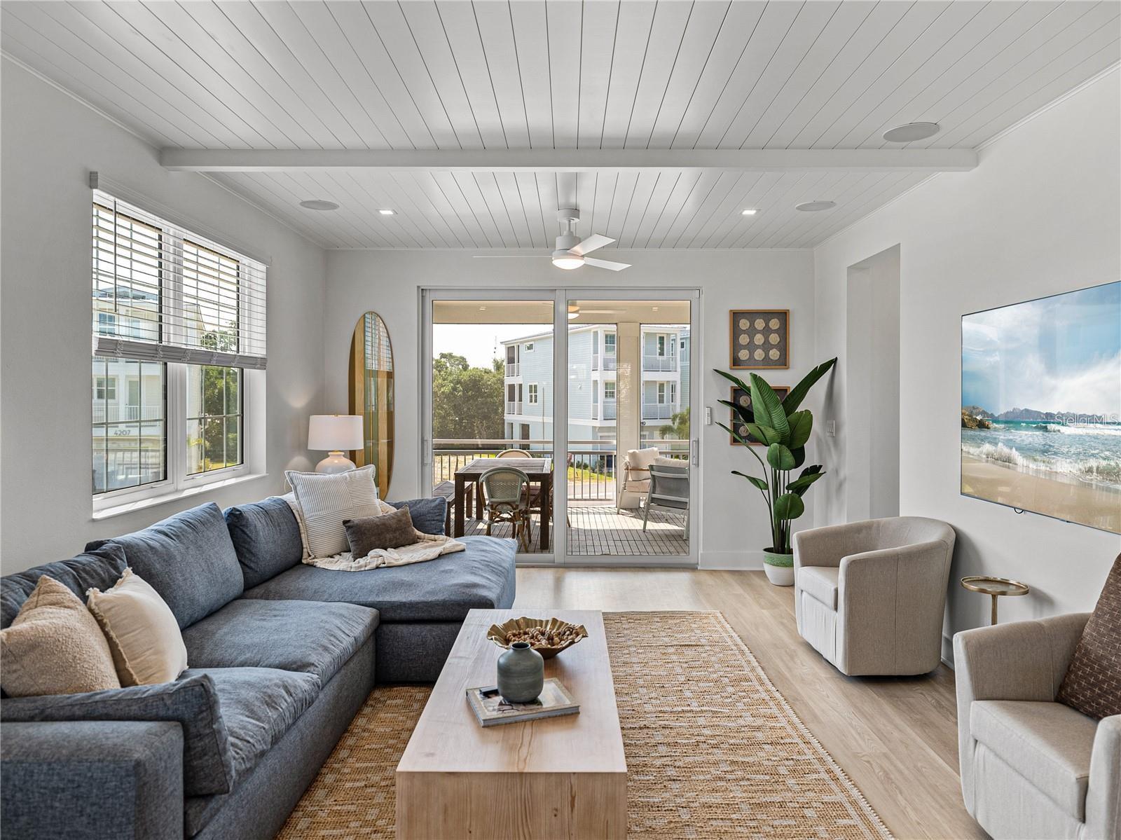 CORTEZ BEACH - Residential