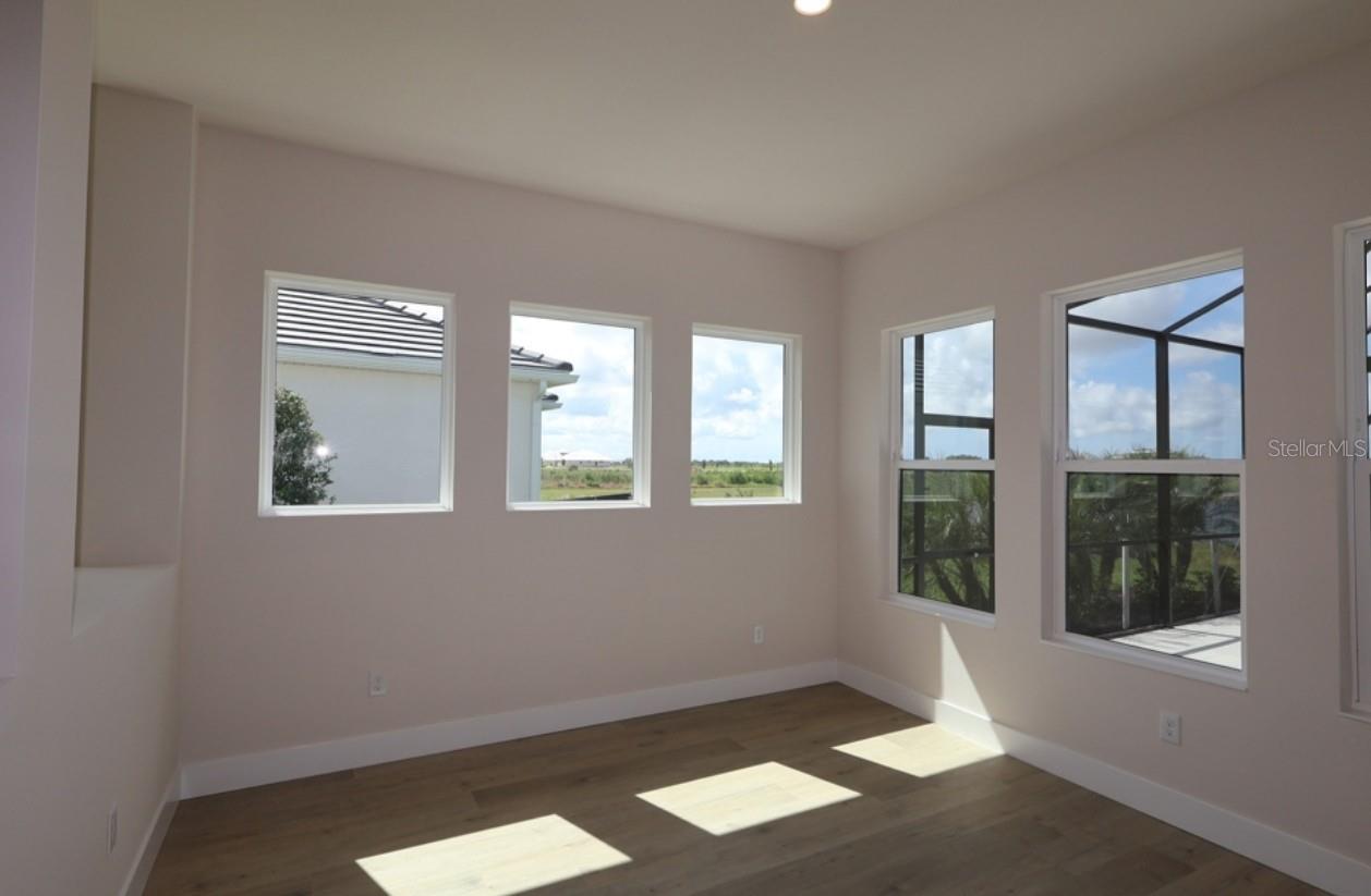 PALMERA AT WELLEN PARK - Residential