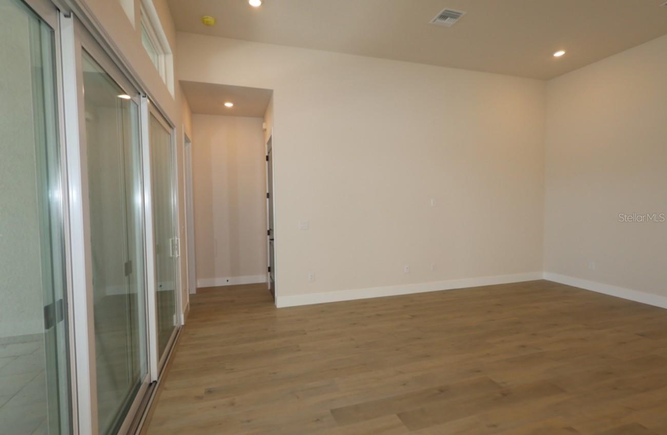 PALMERA AT WELLEN PARK - Residential