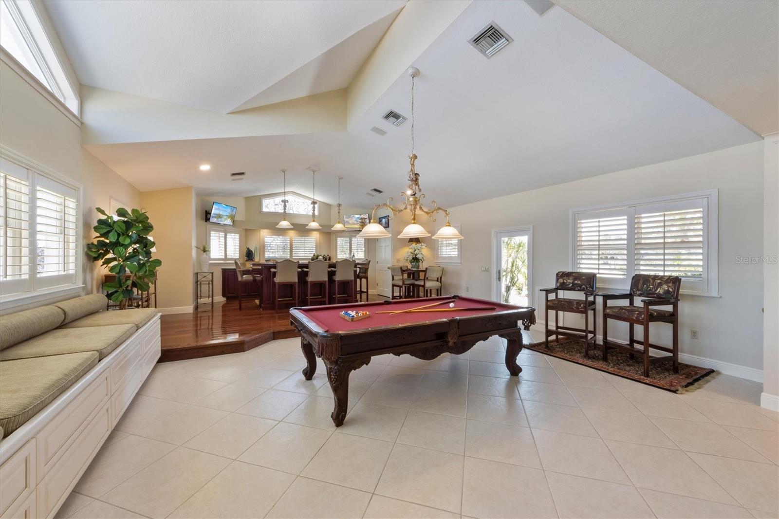 HIGHLAND SHORES THIRD UNIT - Residential