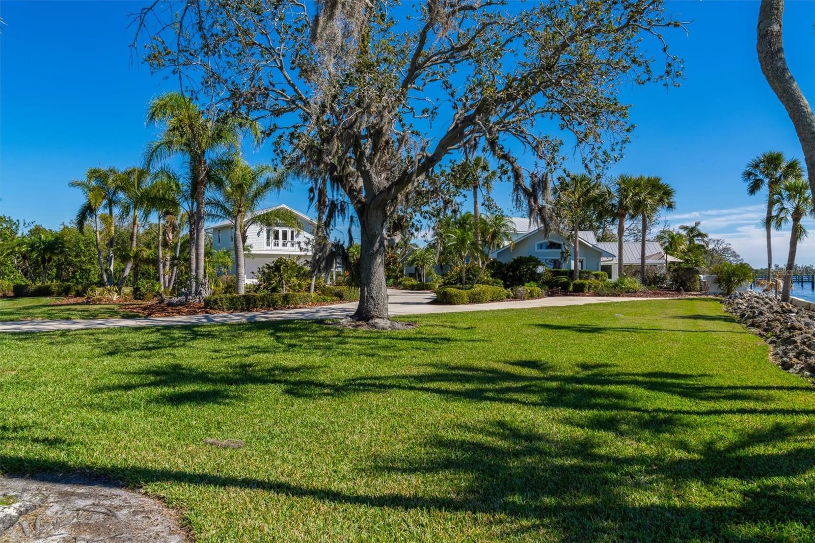 HIGHLAND SHORES THIRD UNIT - Residential