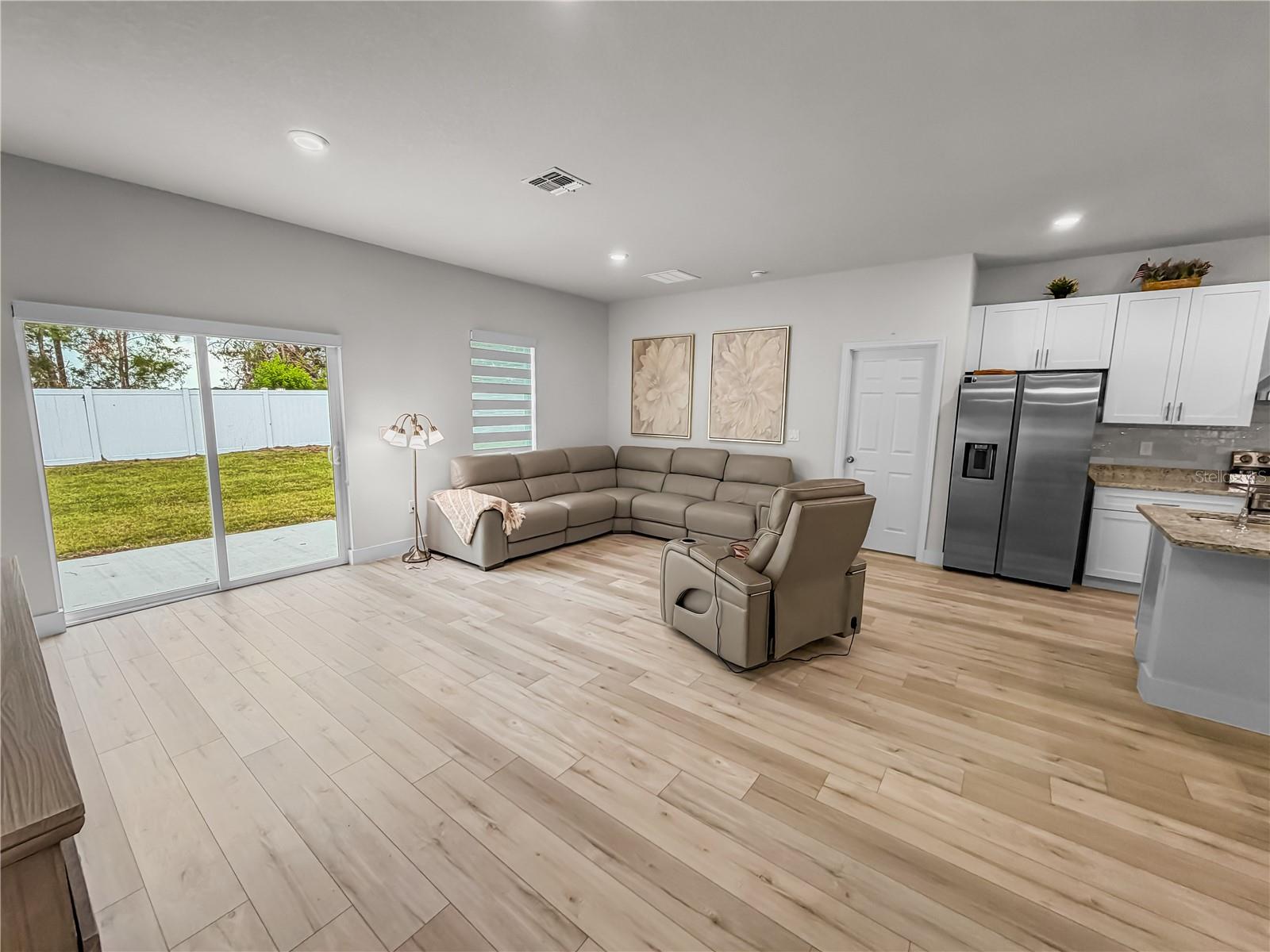 MARION OAKS UN SEVEN - Residential