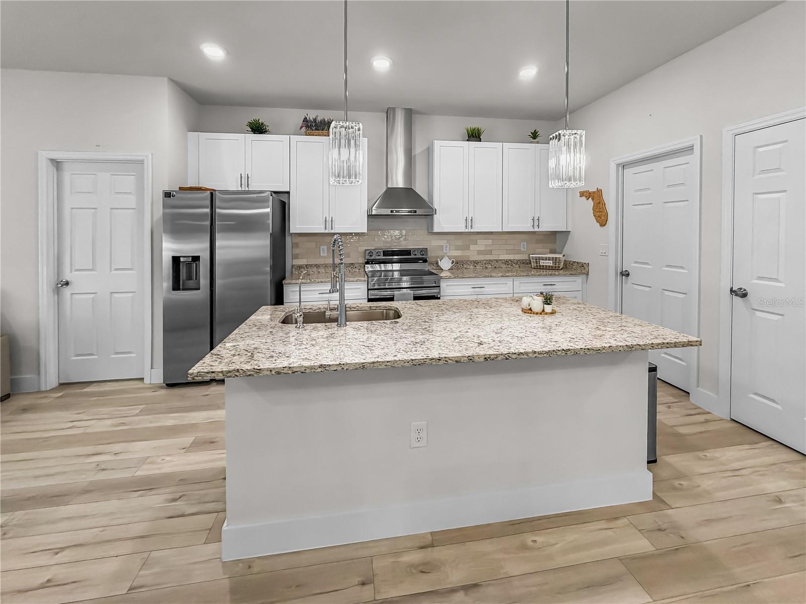 MARION OAKS UN SEVEN - Residential