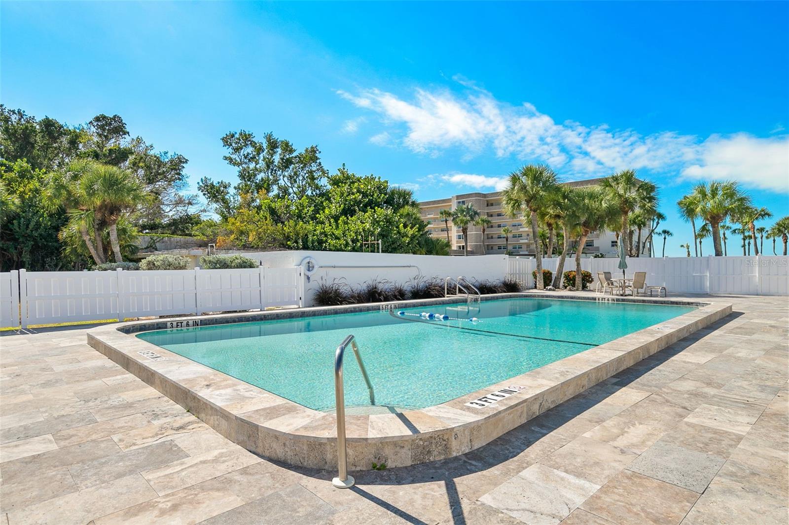 SUTTON PLACE - Residential
