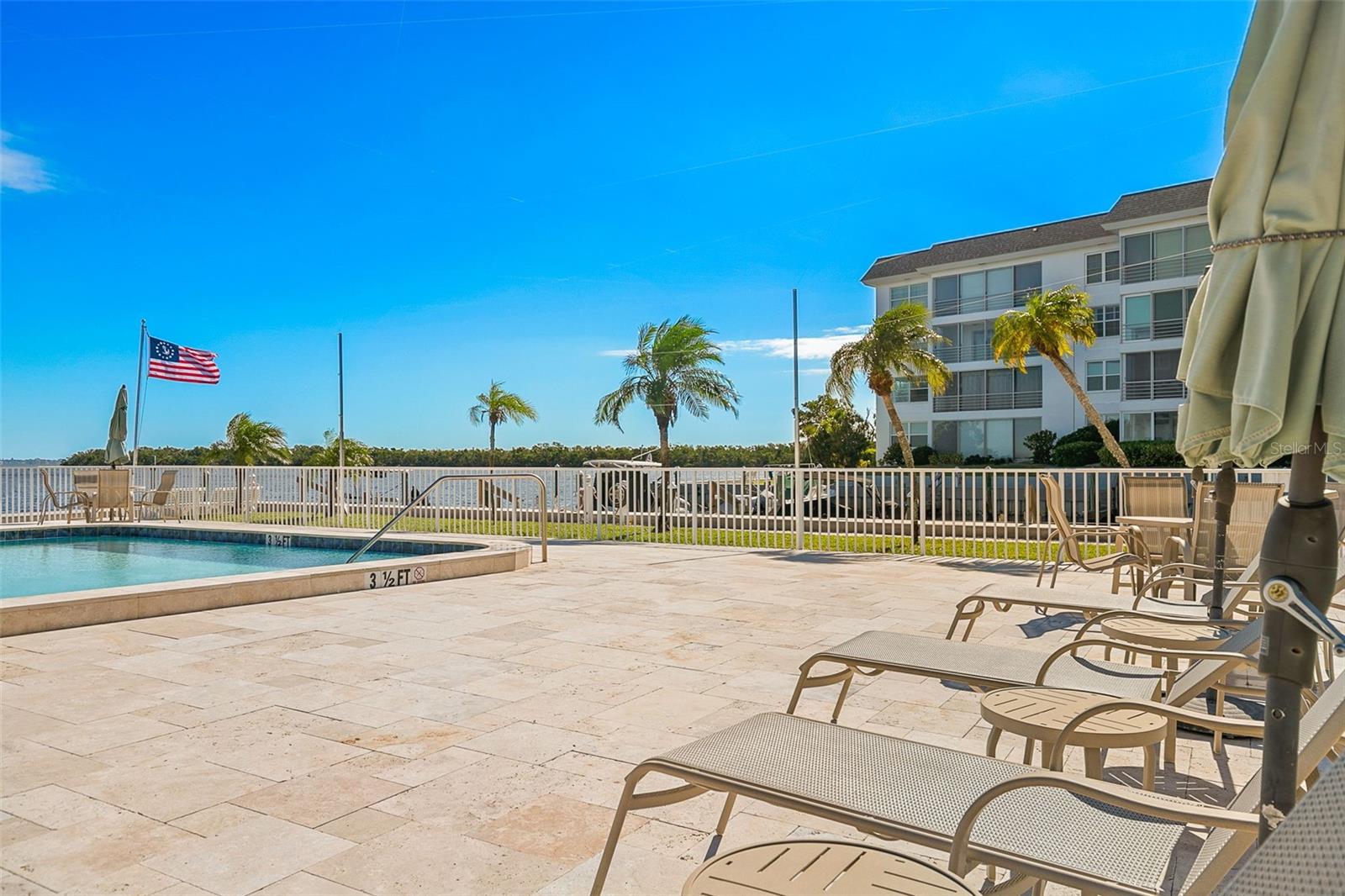 SUTTON PLACE - Residential