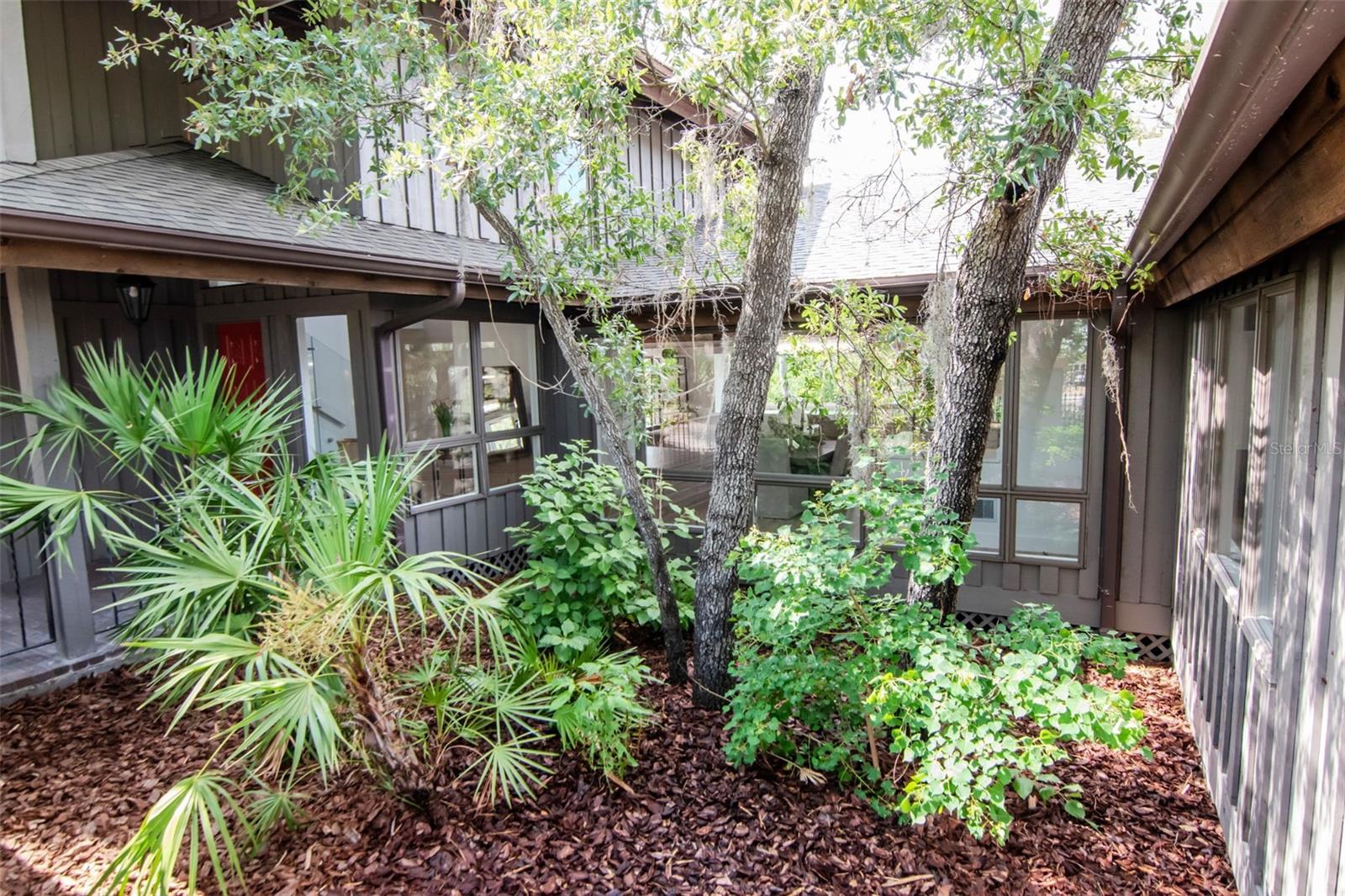 WEYBRIDGE WOODS - Residential