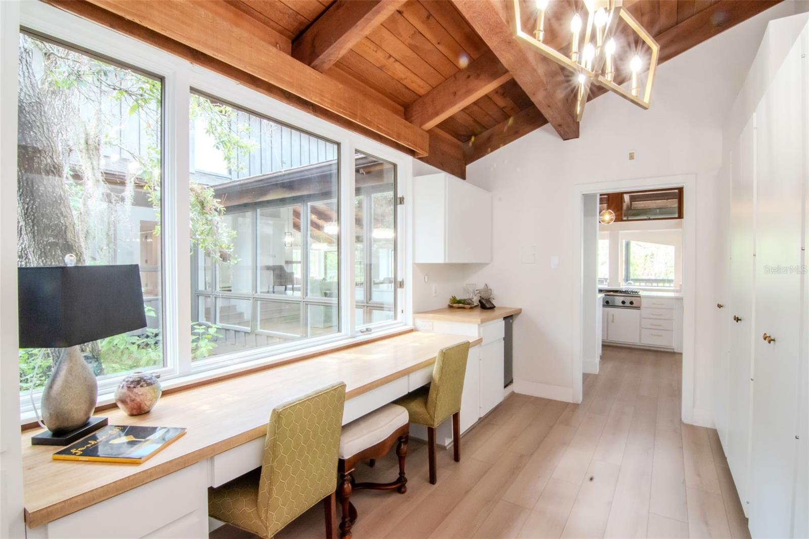WEYBRIDGE WOODS - Residential
