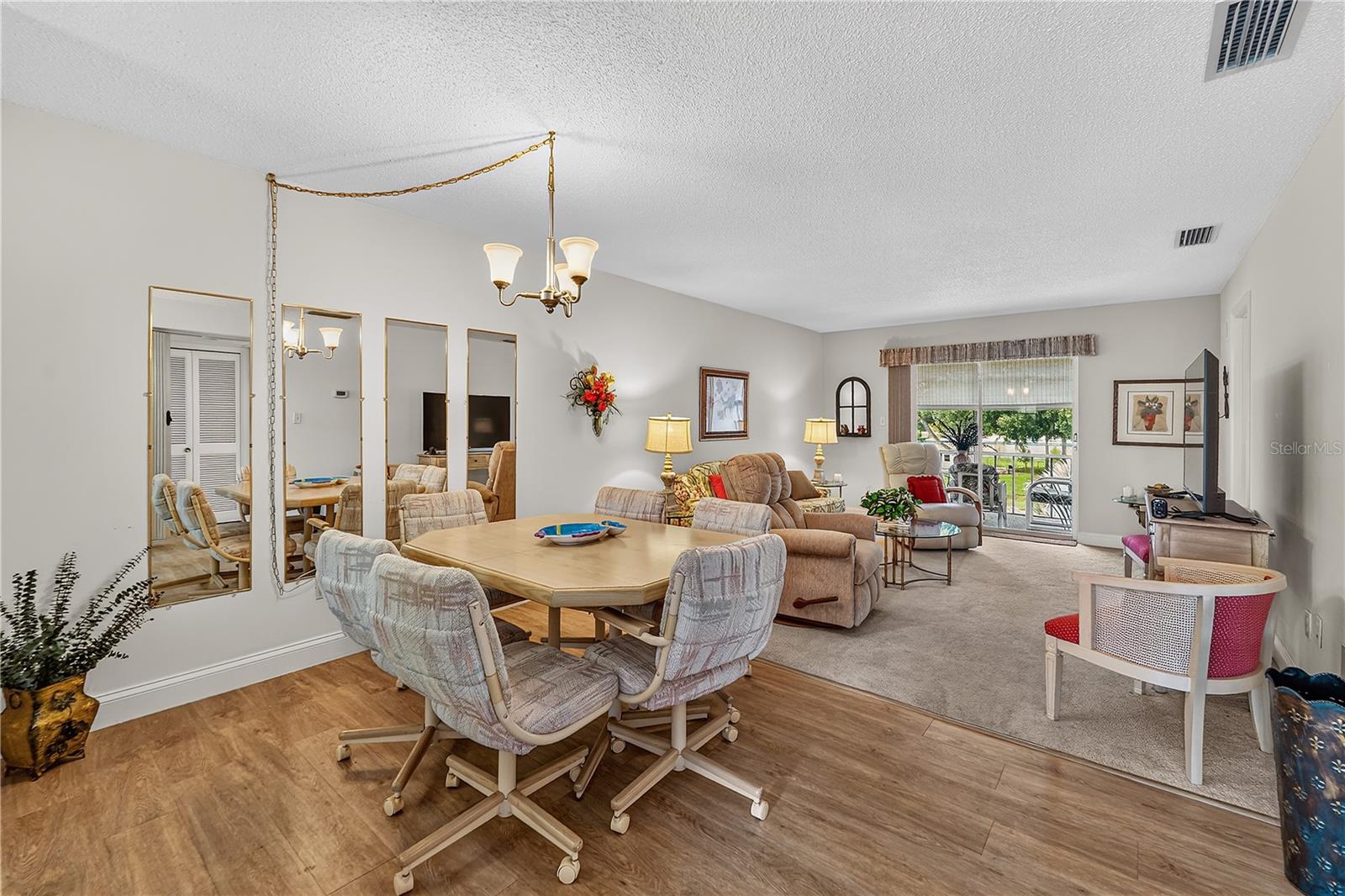 ZEPHYR ESTATES - Residential