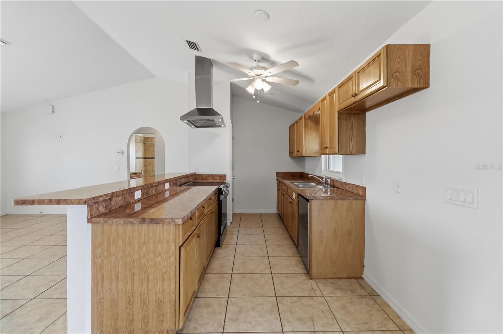 EMERALD LAKE COLONY UNIT 3 - Residential