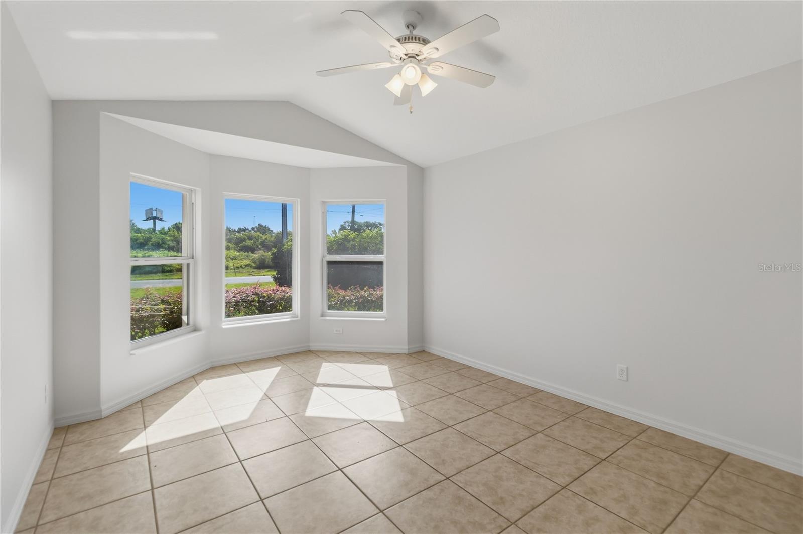 EMERALD LAKE COLONY UNIT 3 - Residential