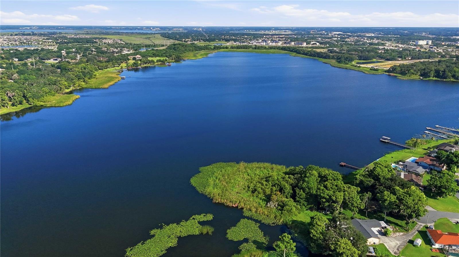 EMERALD LAKE COLONY UNIT 3 - Residential