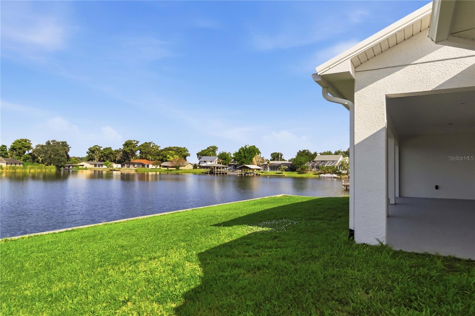 EMERALD LAKE COLONY UNIT 3 - Residential