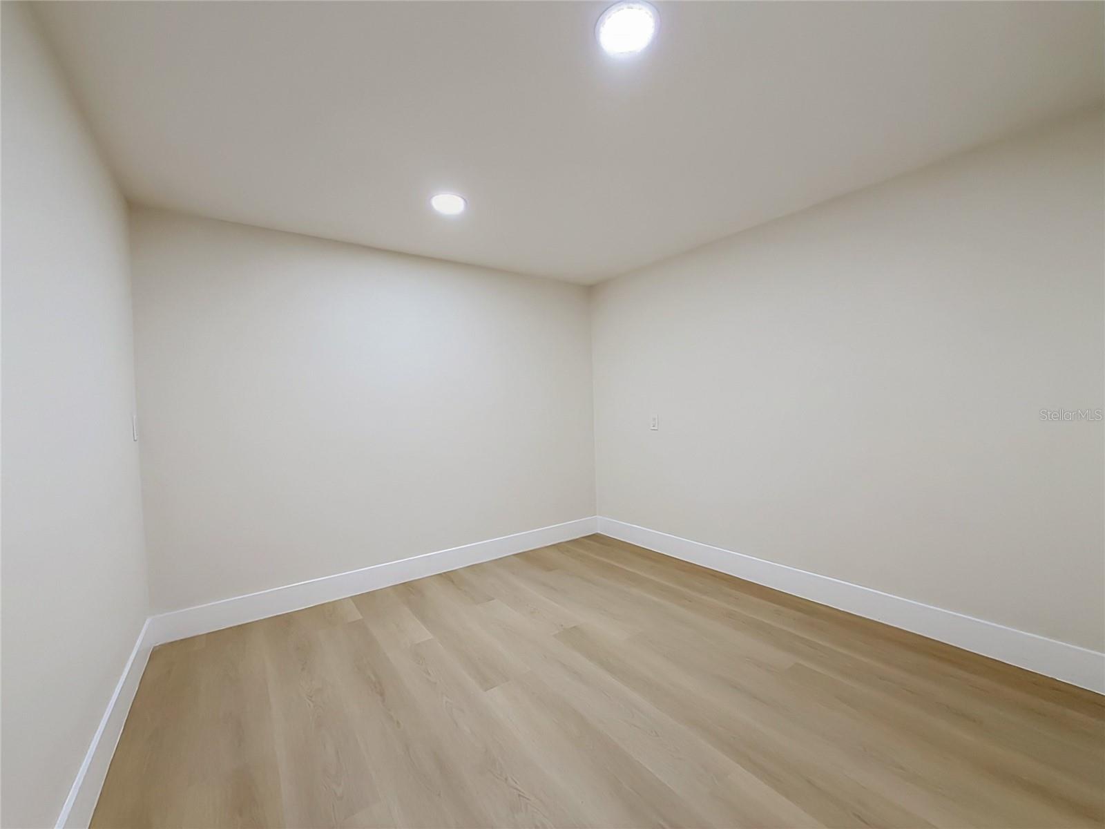 HOGAN TER - Residential