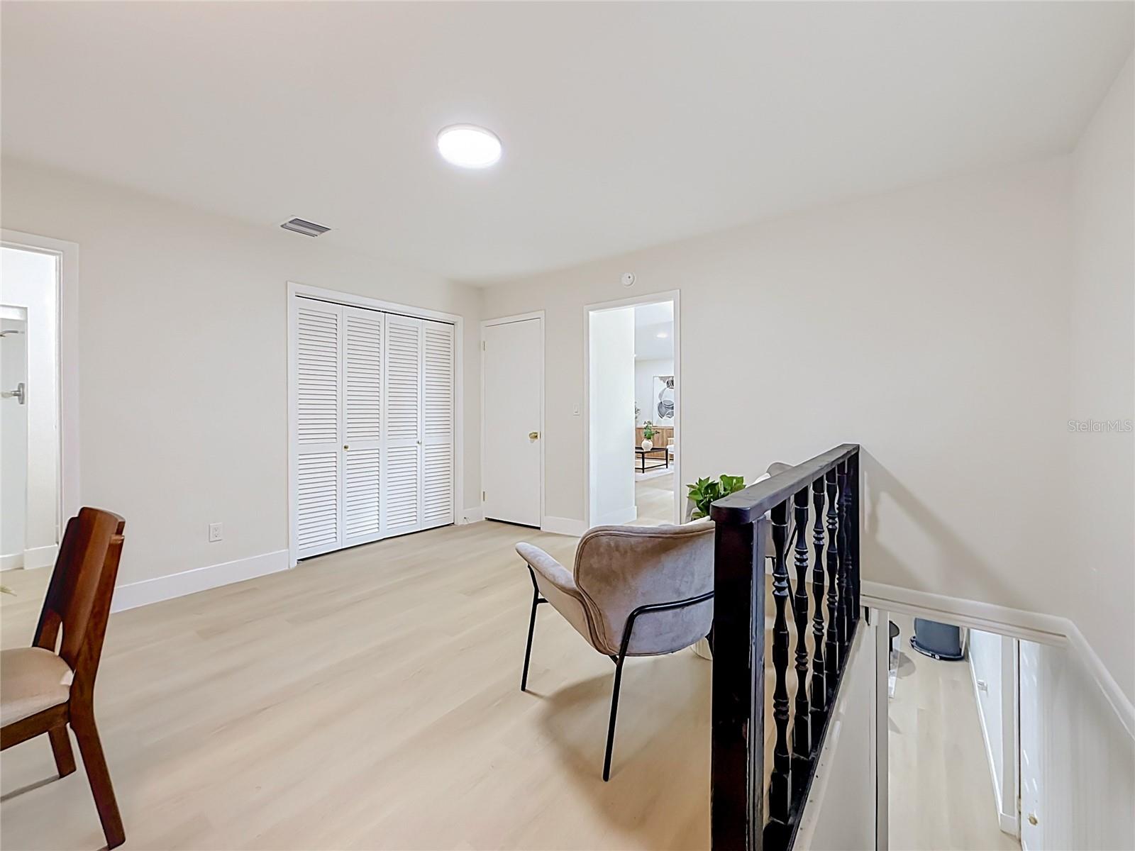 HOGAN TER - Residential