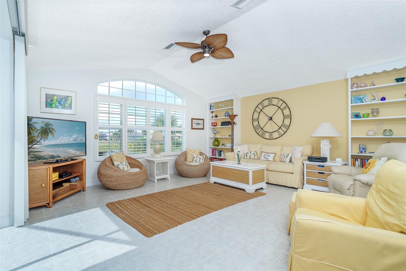 ROTONDA WEST LONG MEADOW - Residential