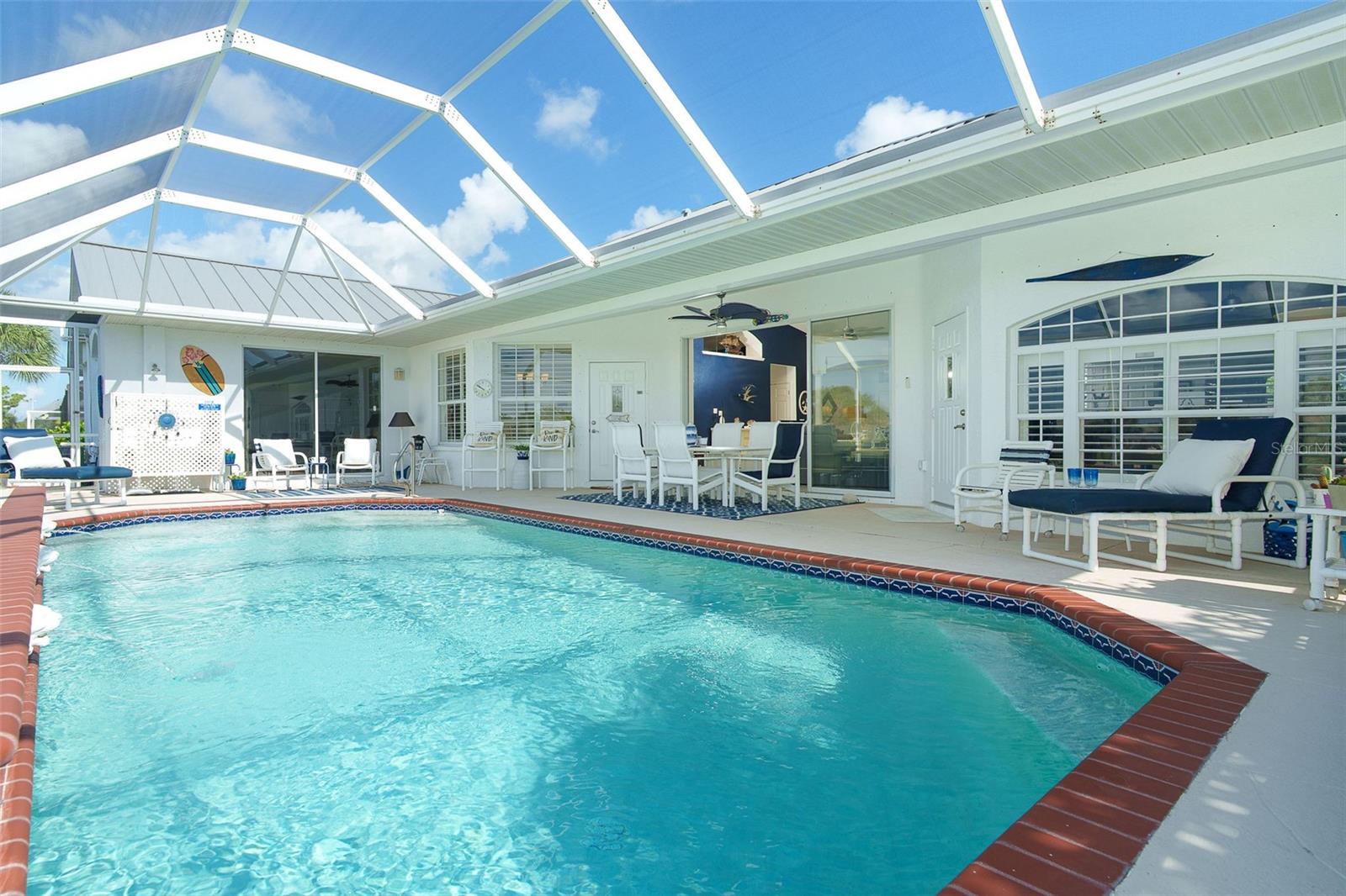 ROTONDA WEST LONG MEADOW - Residential