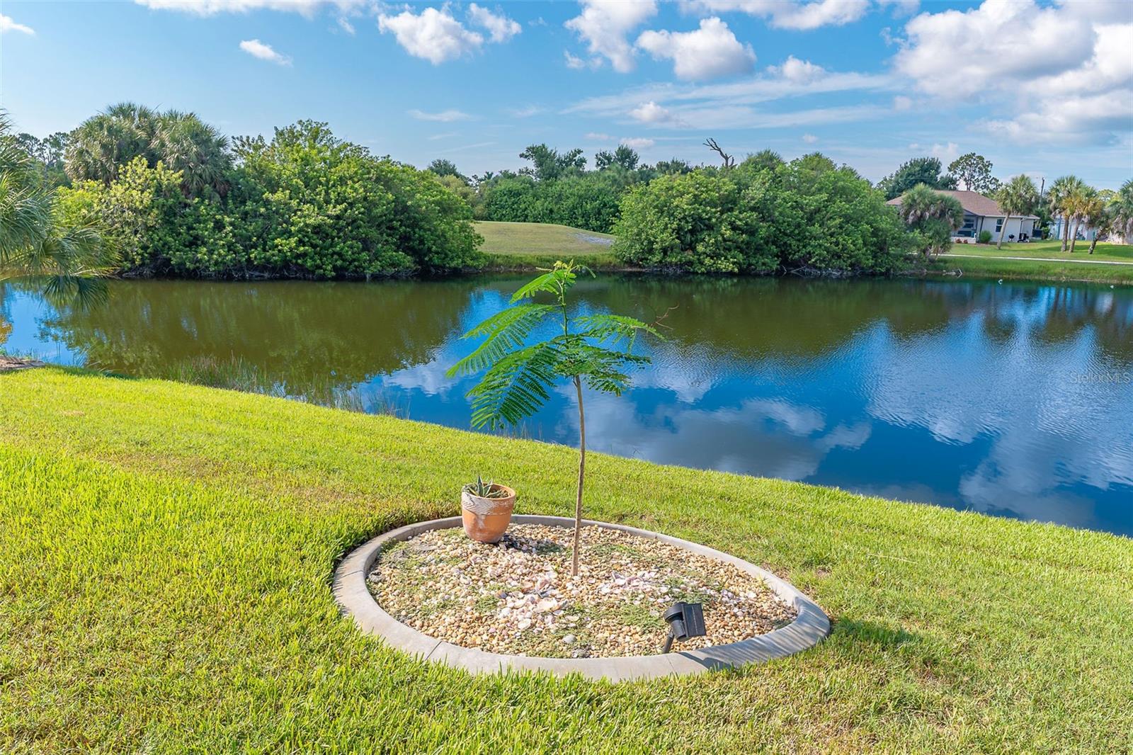 ROTONDA WEST LONG MEADOW - Residential