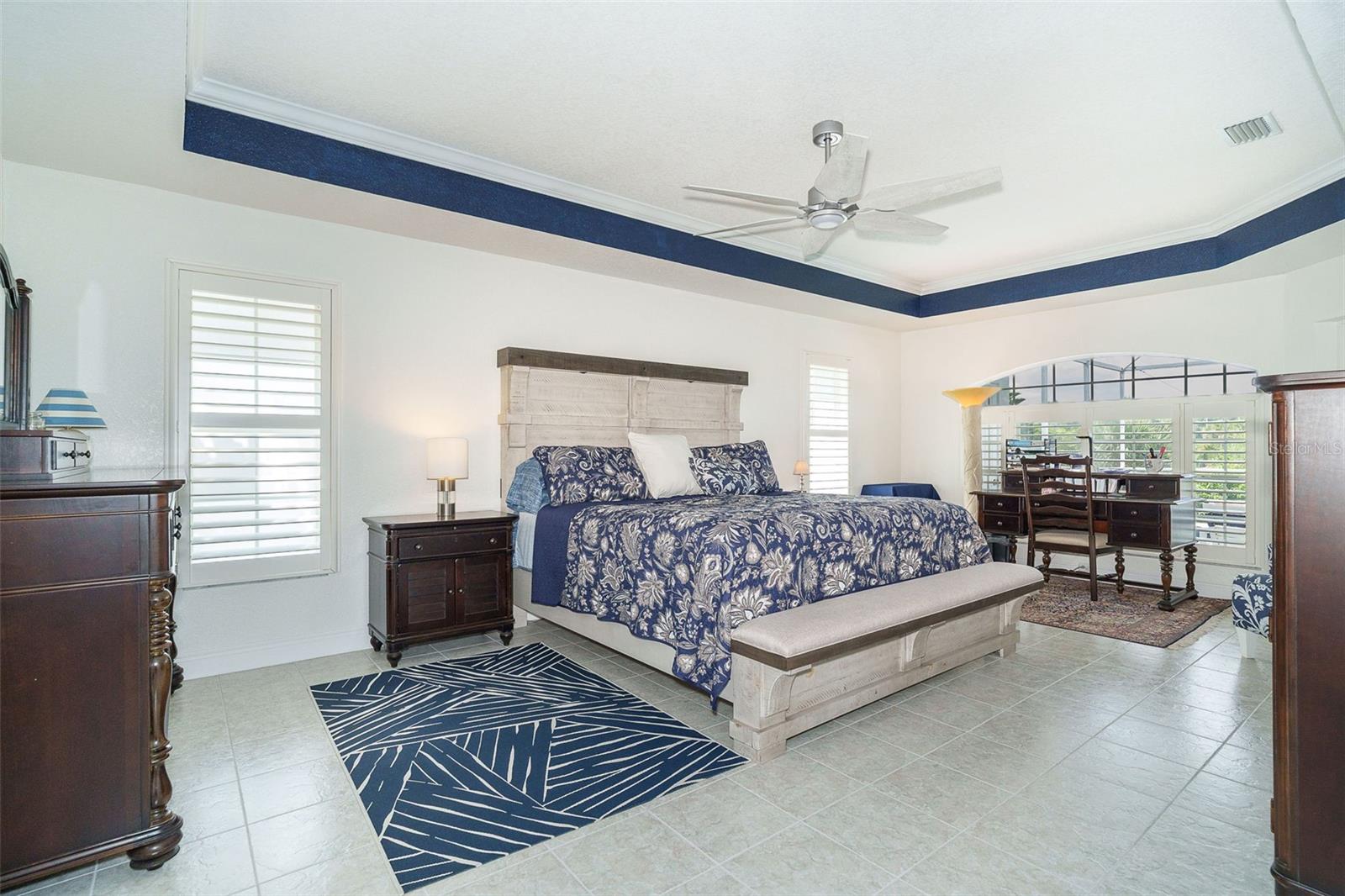 ROTONDA WEST LONG MEADOW - Residential