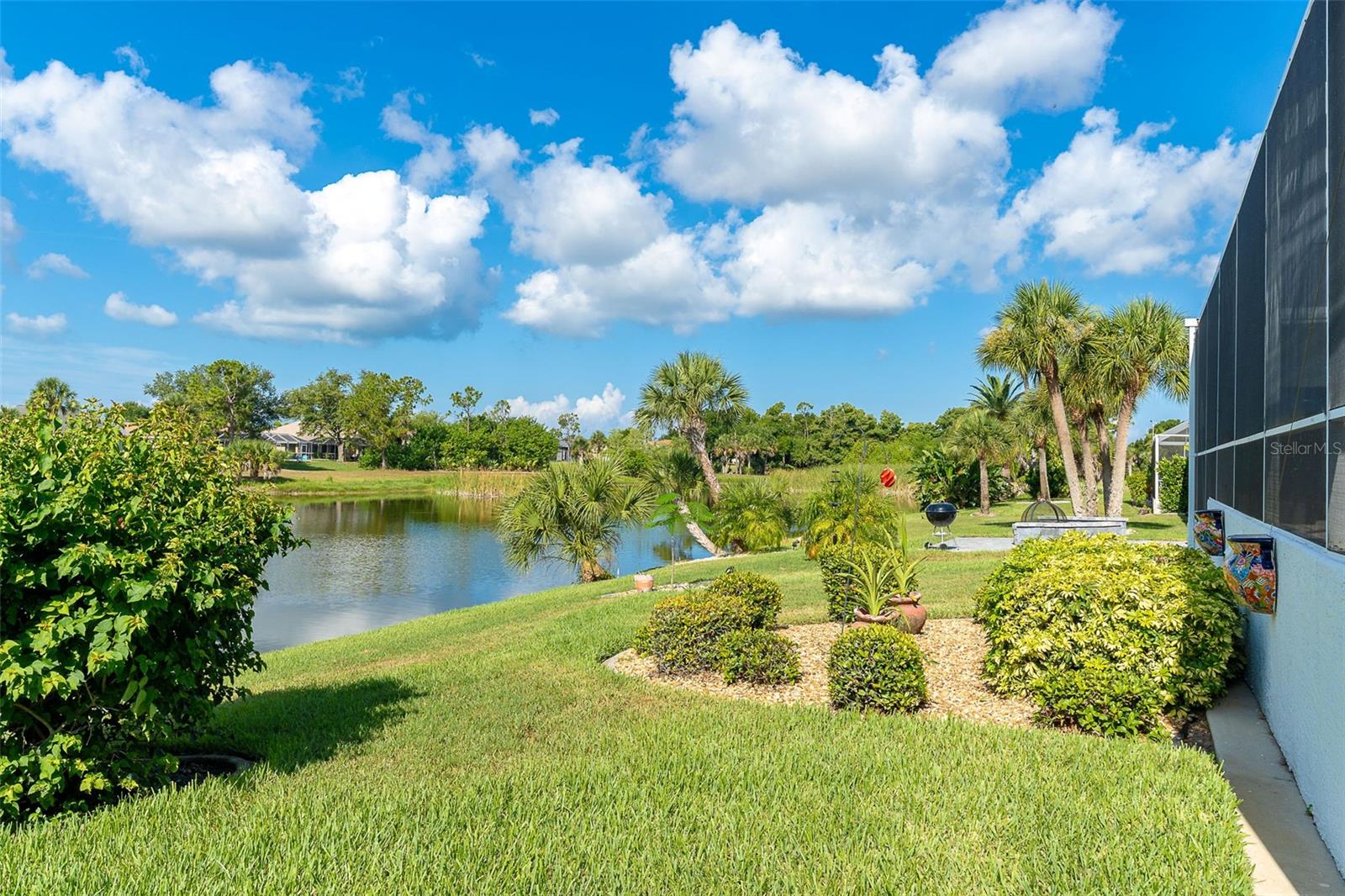 ROTONDA WEST LONG MEADOW - Residential