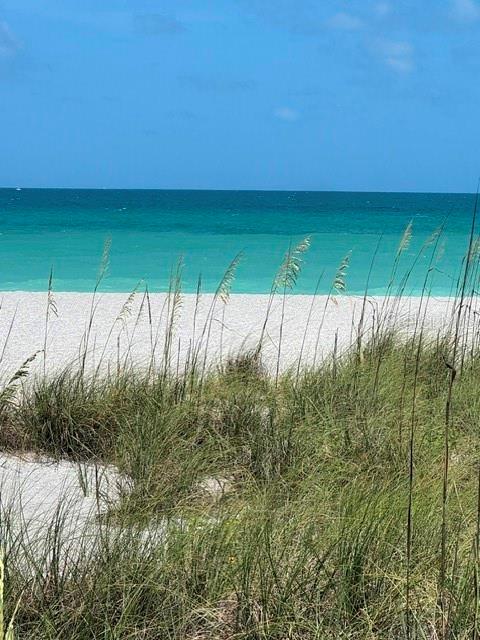 GULF BREEZE - Residential Lease