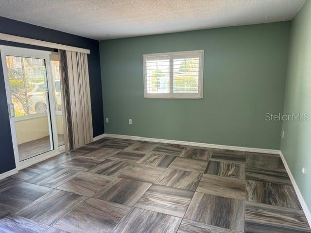 GULF BREEZE - Residential Lease