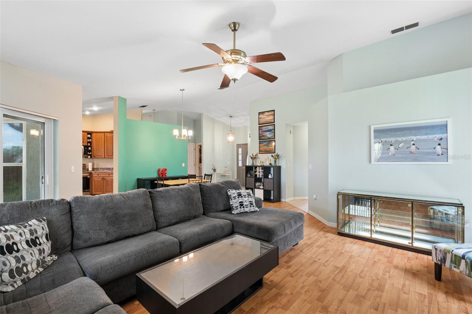SILVER GLEN - Residential
