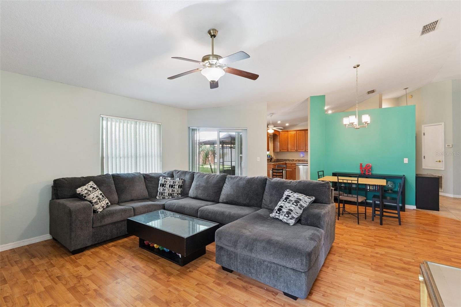SILVER GLEN - Residential
