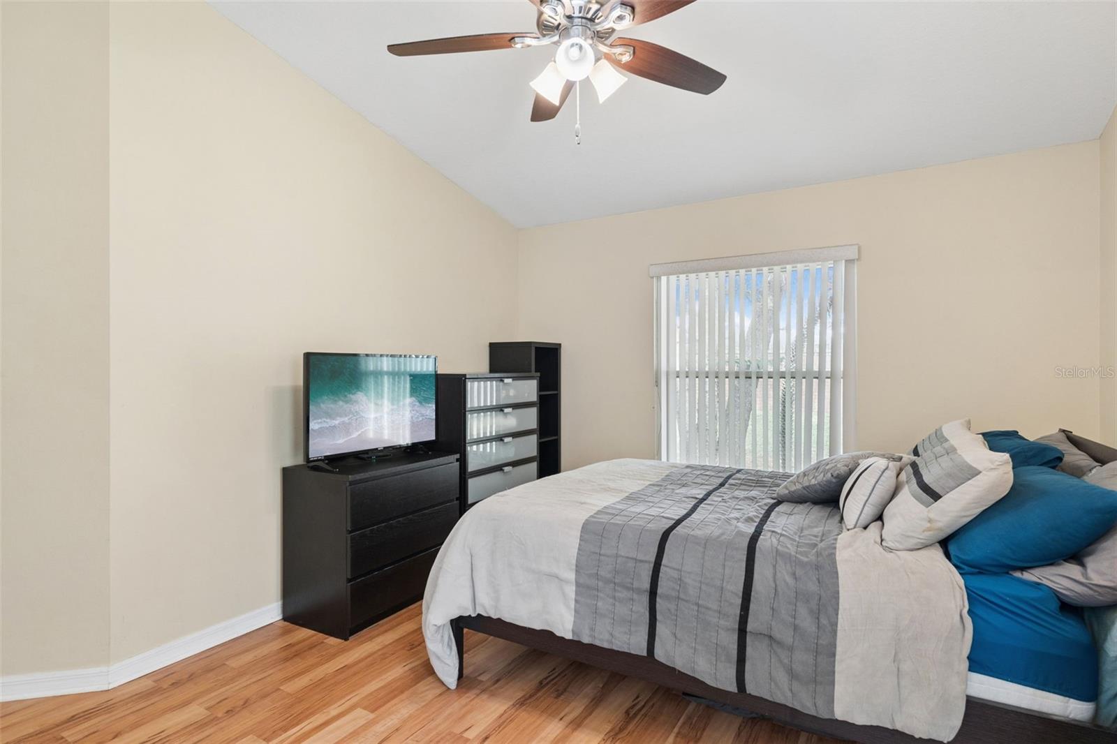 SILVER GLEN - Residential