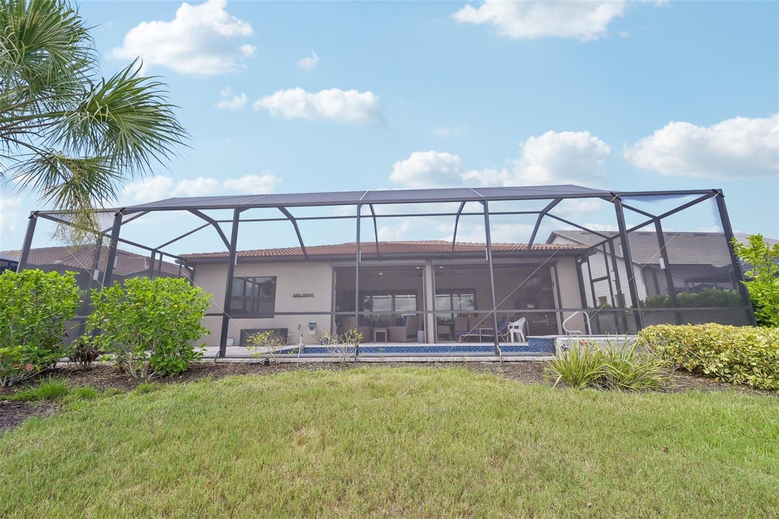 ISLANDWALK/THE WEST VLGS PH 8 - Residential