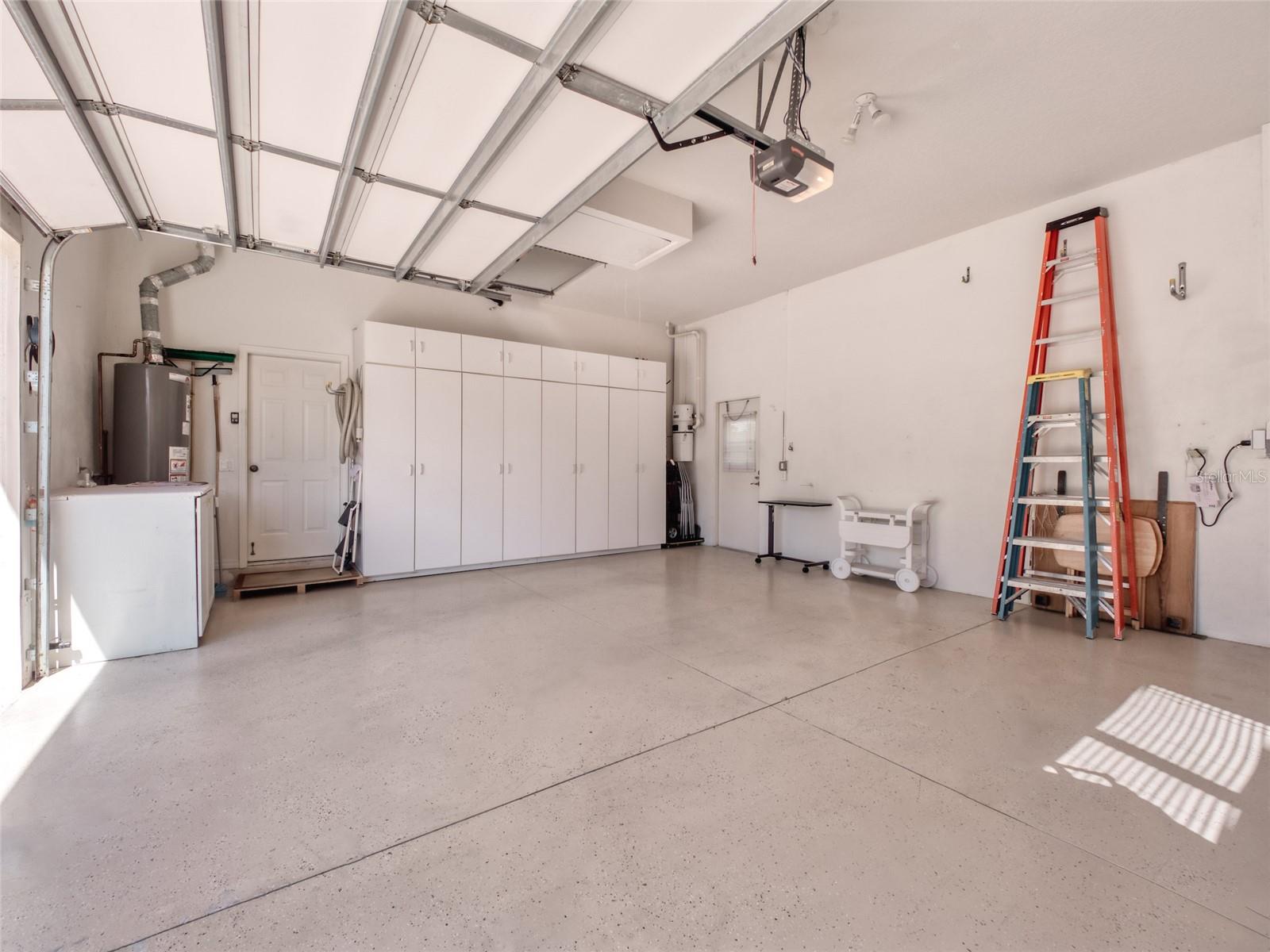 EDGEWATER VILLAGE SUBPHASE A - Residential