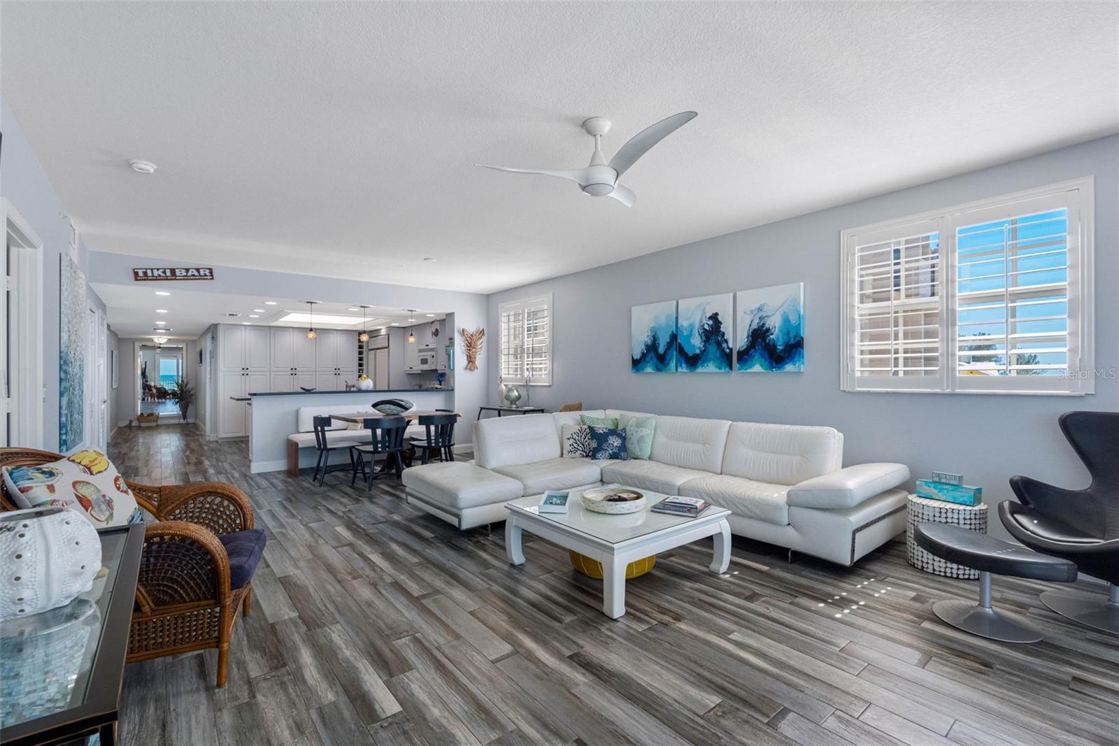 WESTVIEW GRANDE CONDO THE - Residential