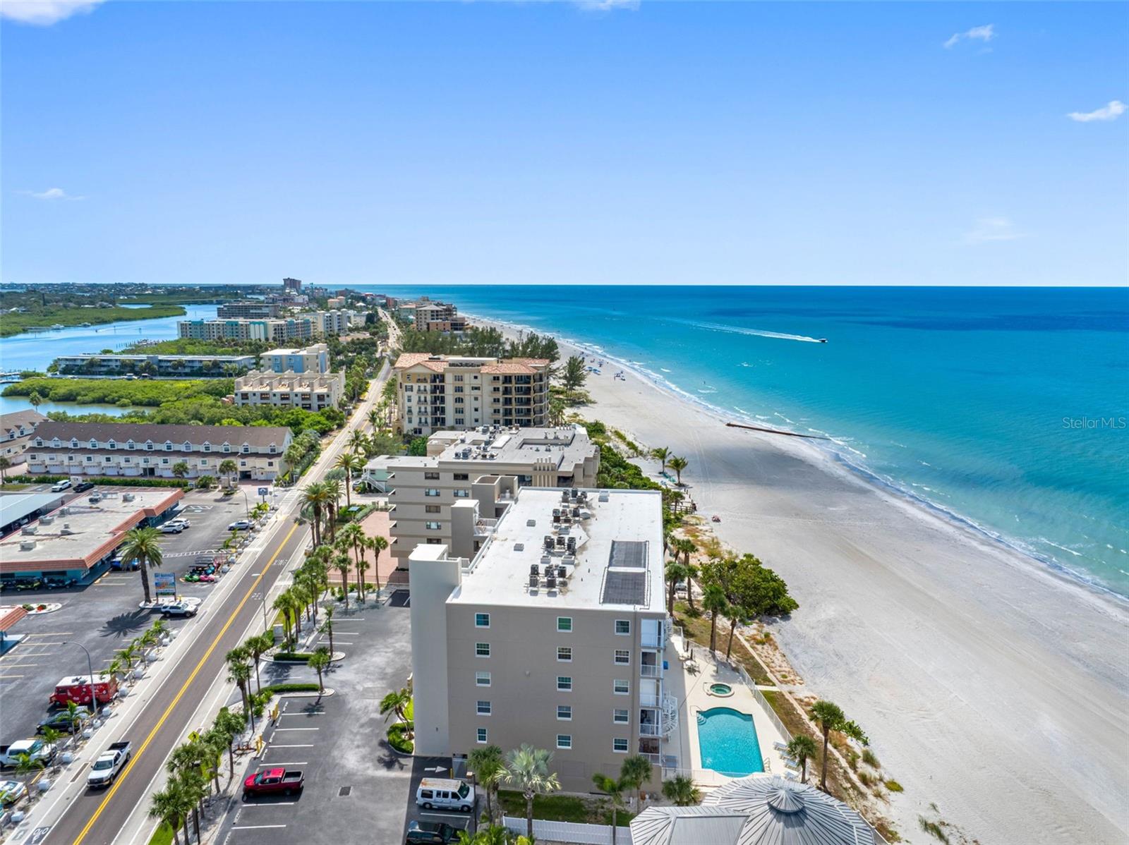 WESTVIEW GRANDE CONDO THE - Residential