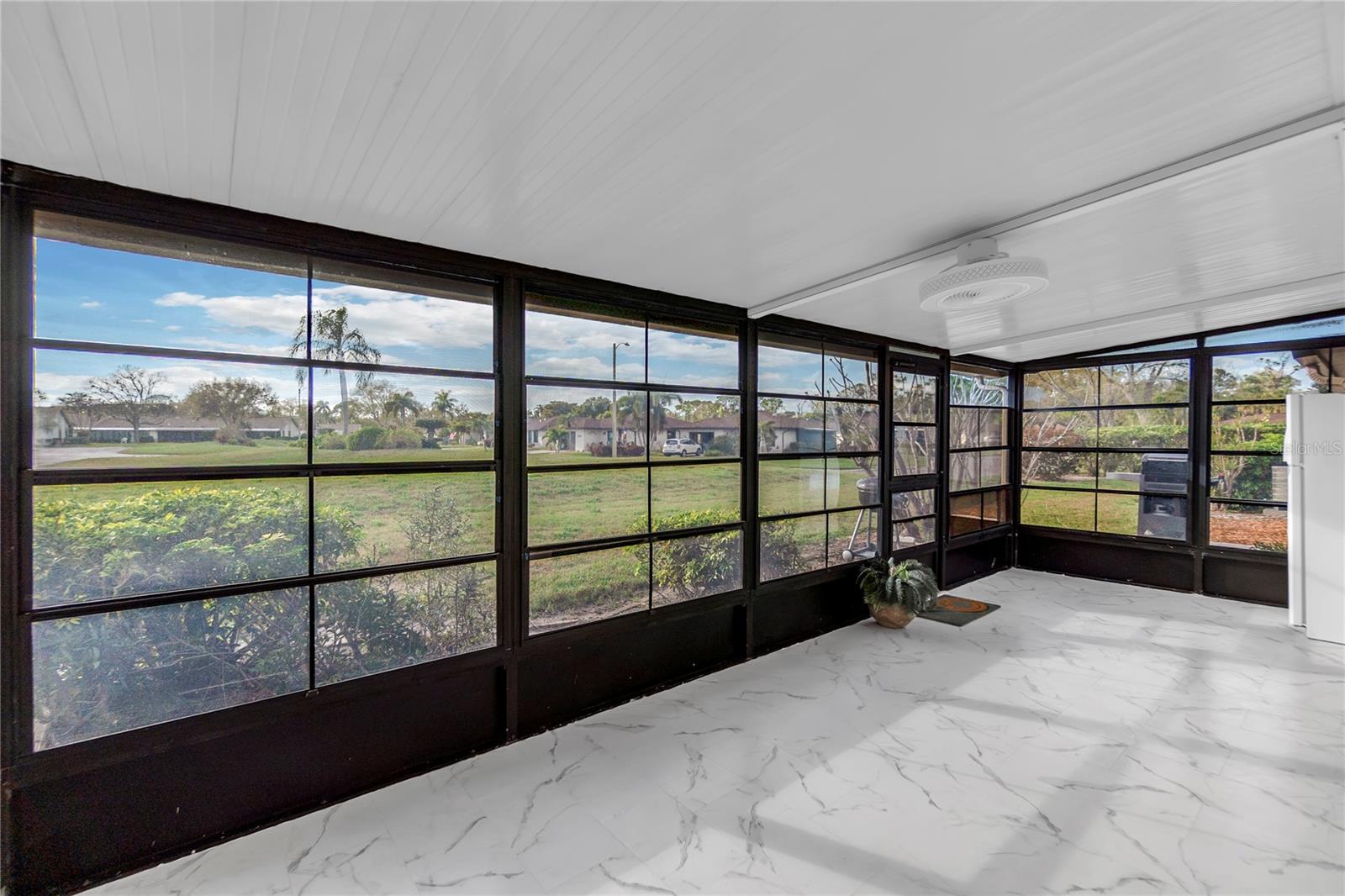 MEADOWCROFT SOUTH - Residential