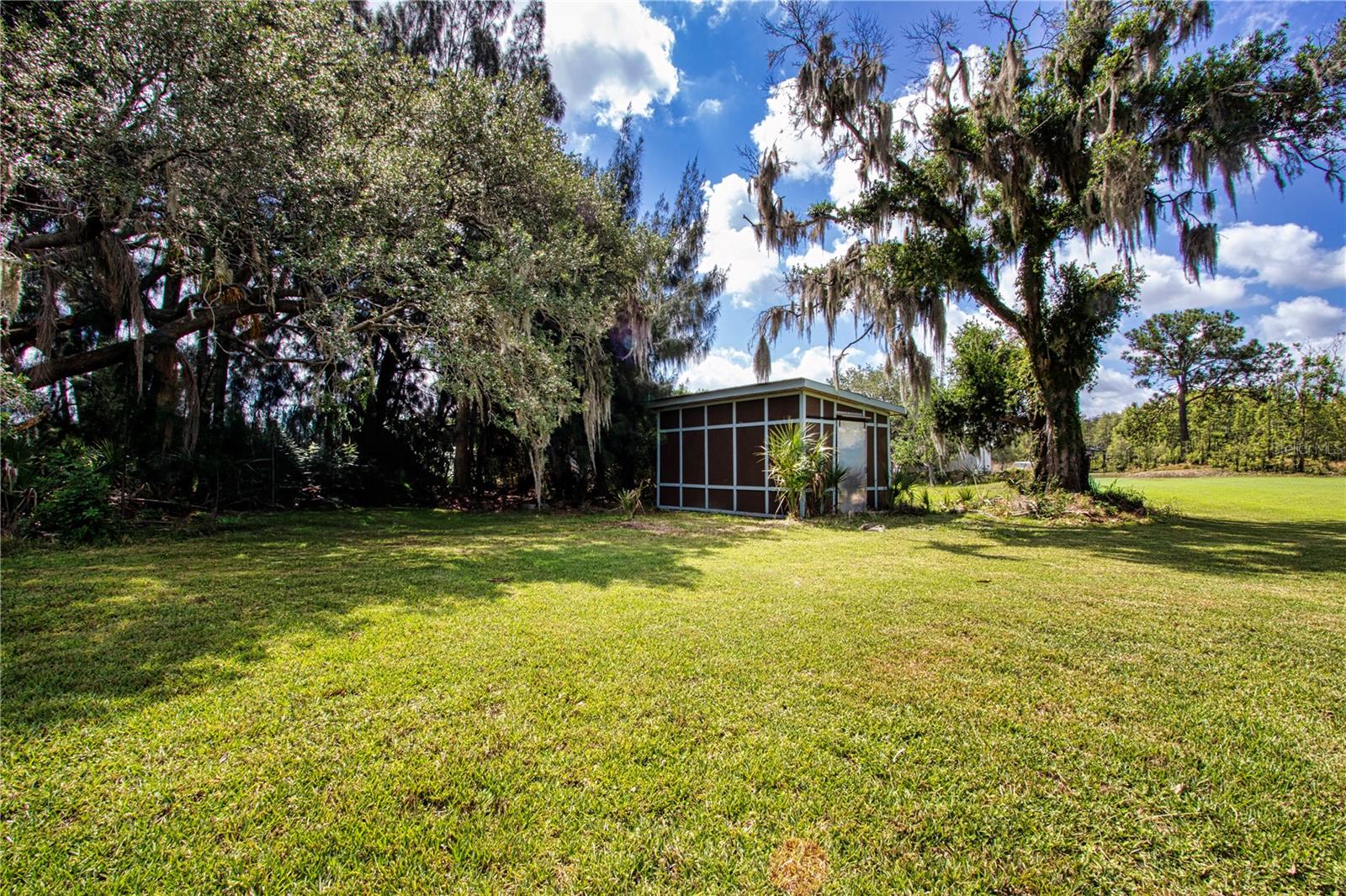 FLORIDA GARDEN LANDS REV M - Residential