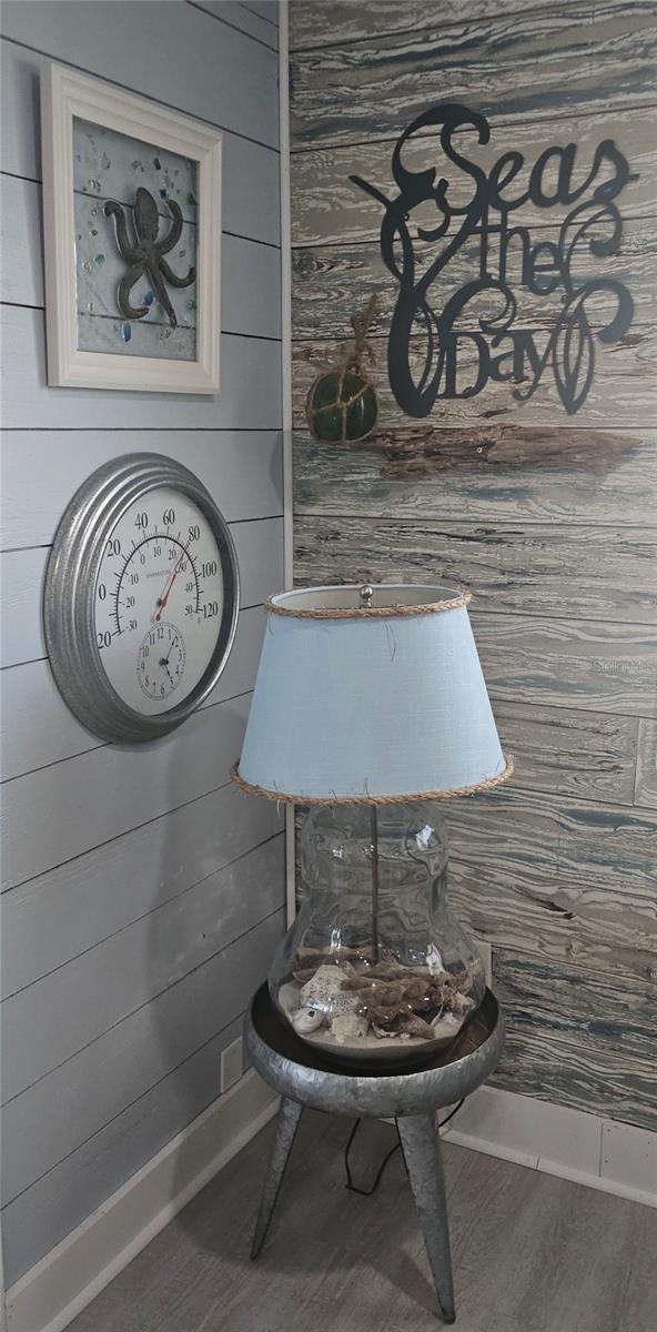 SIGNAL COVE - Residential