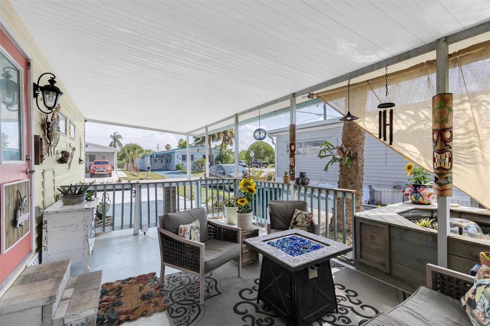 SIGNAL COVE - Residential