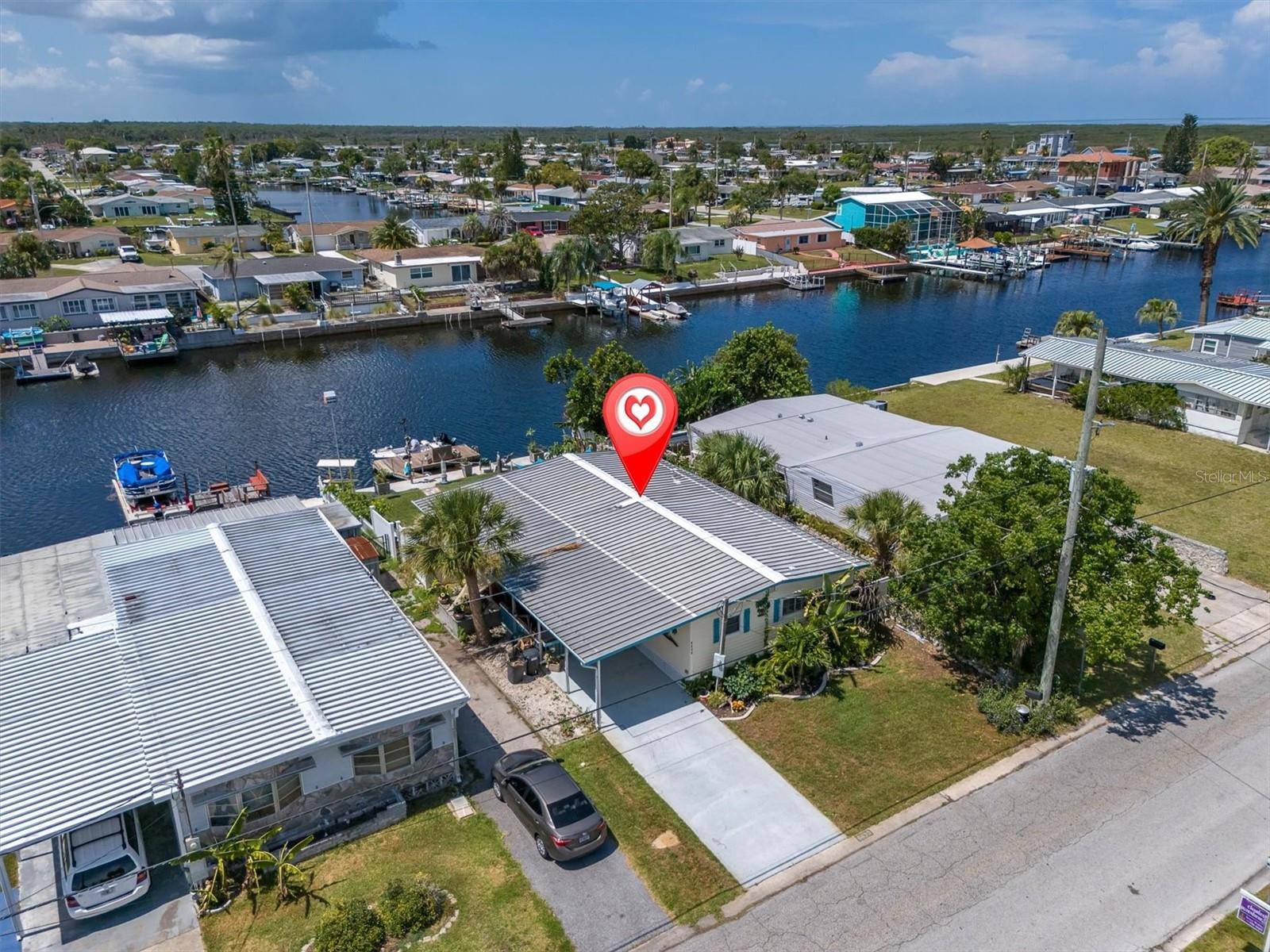 SIGNAL COVE - Residential