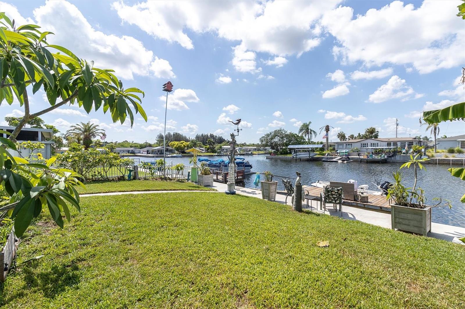 SIGNAL COVE - Residential
