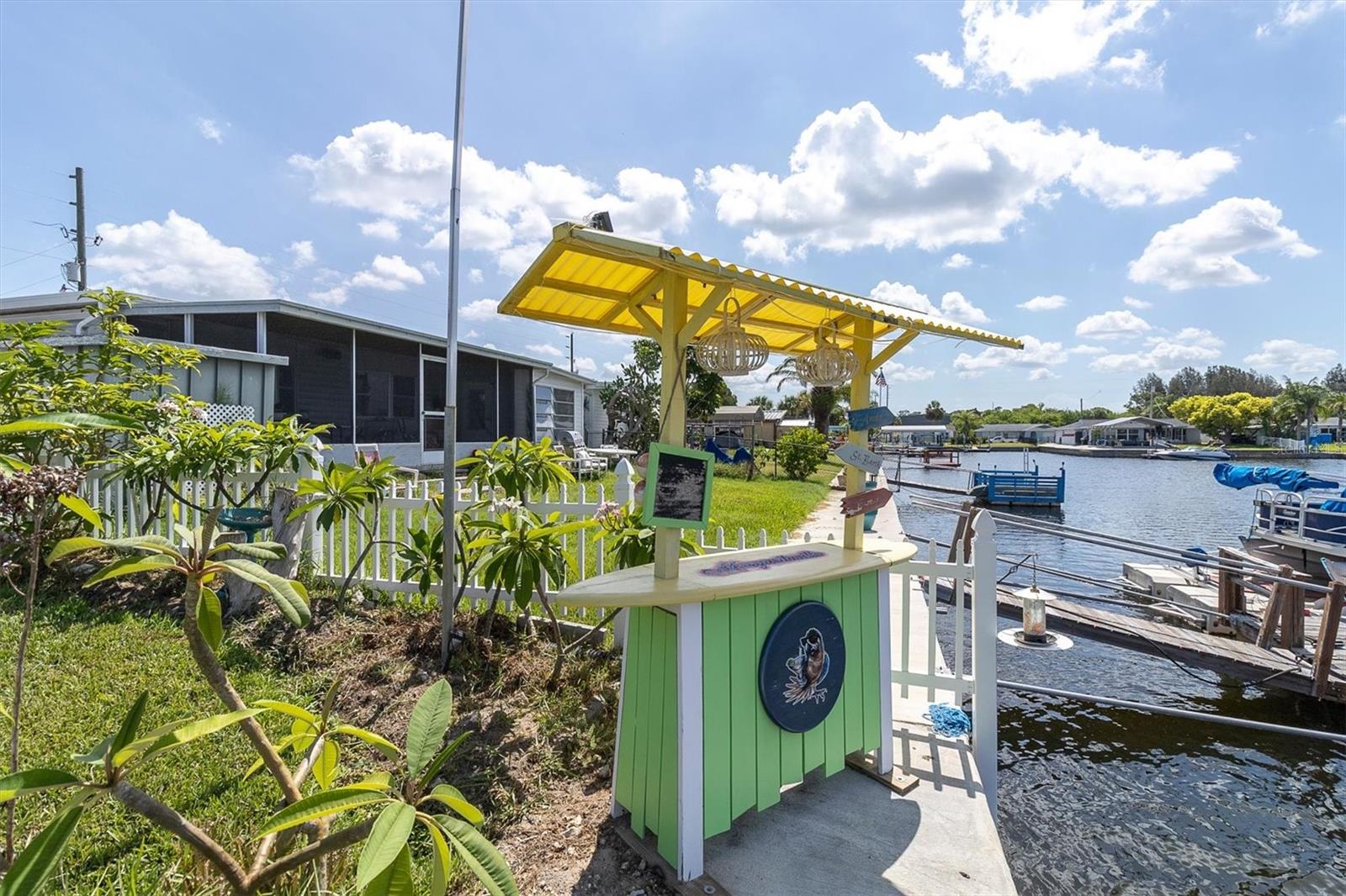 SIGNAL COVE - Residential