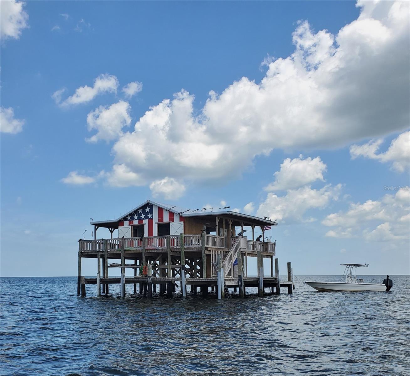 SIGNAL COVE - Residential