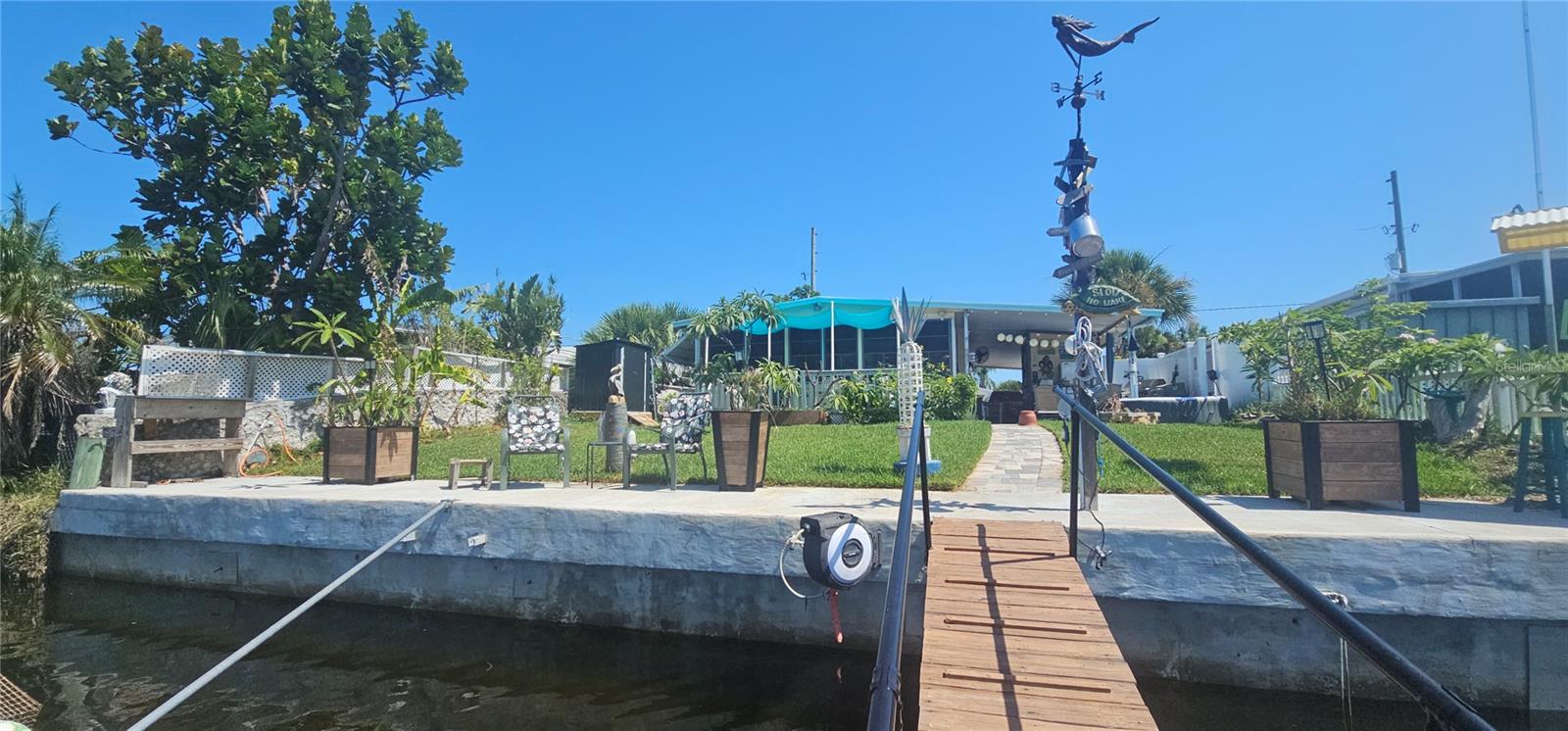 SIGNAL COVE - Residential