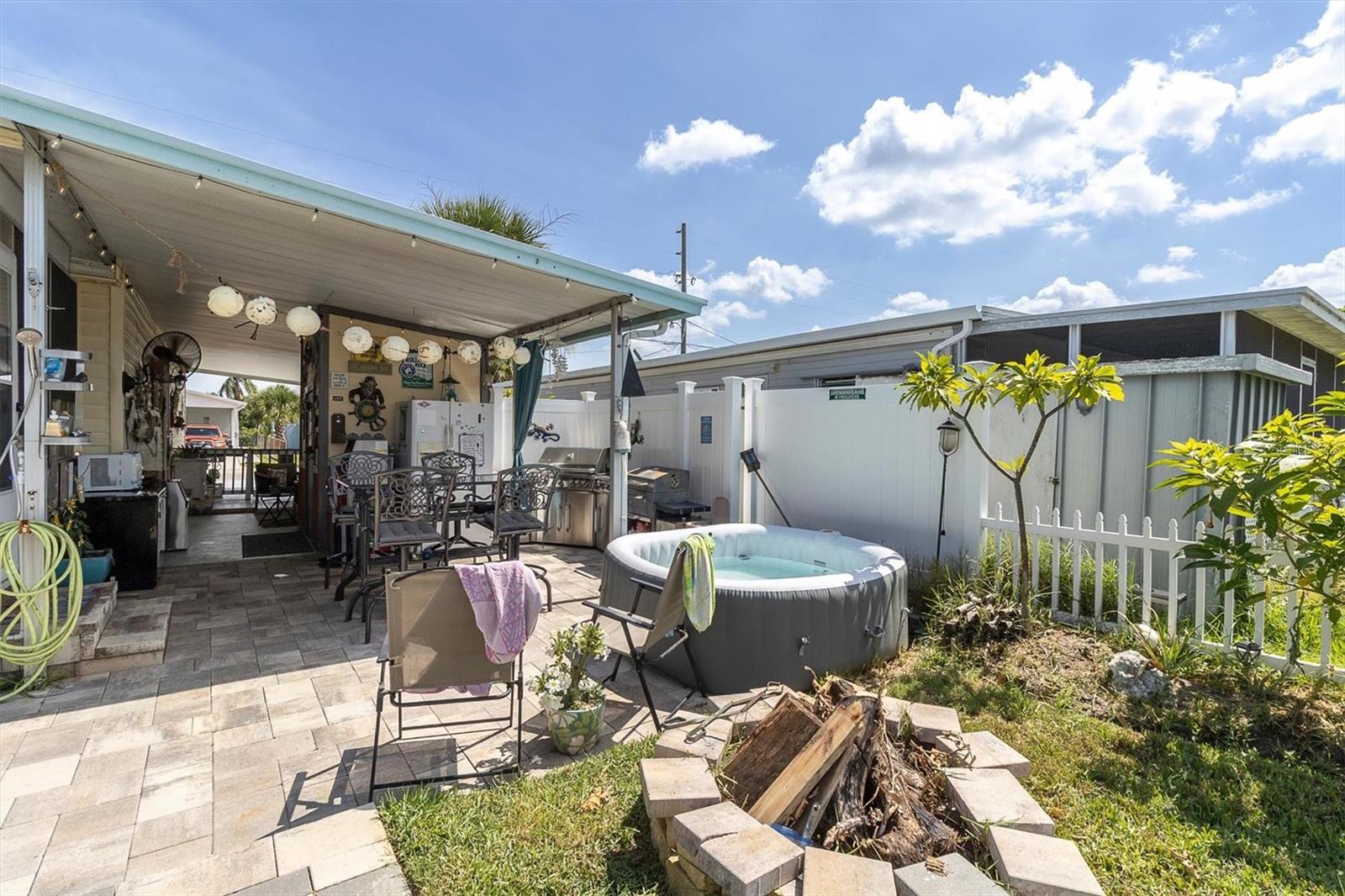 SIGNAL COVE - Residential