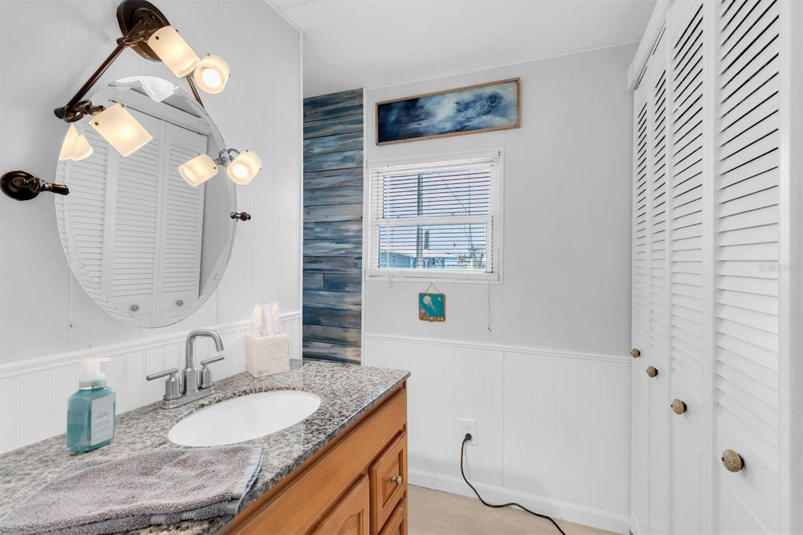 SIGNAL COVE - Residential