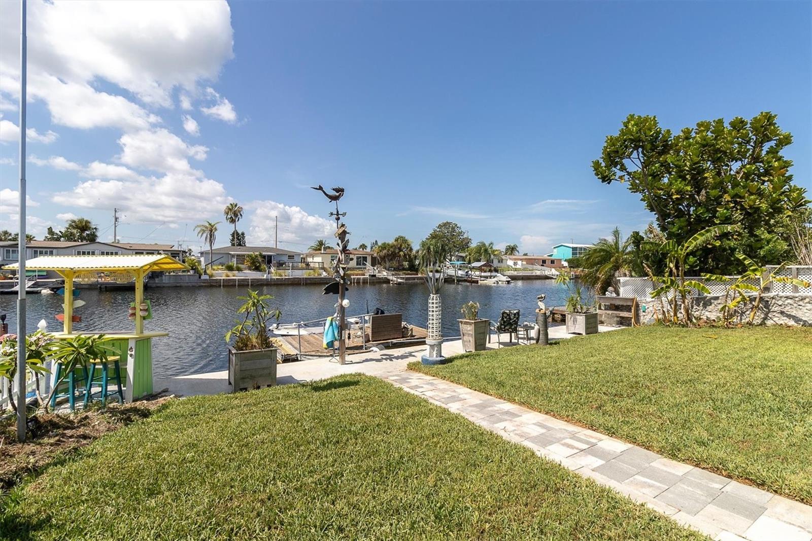 SIGNAL COVE - Residential