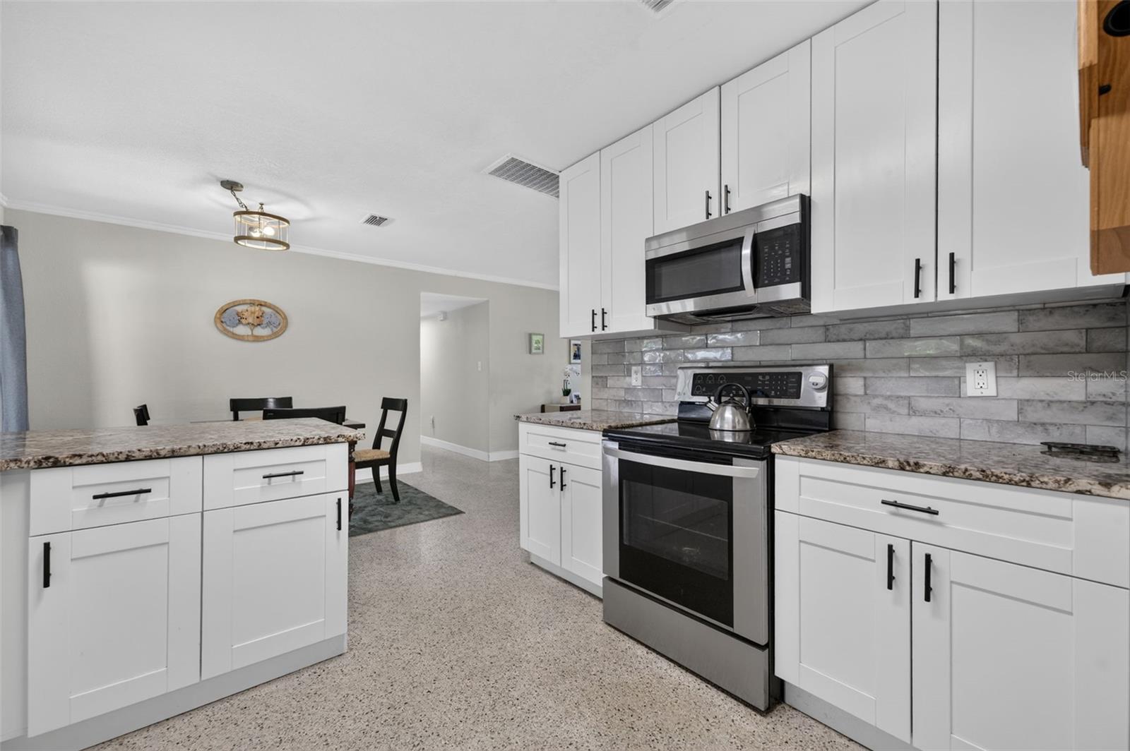 OAKLAND ESTATES 1ST SEC - Residential