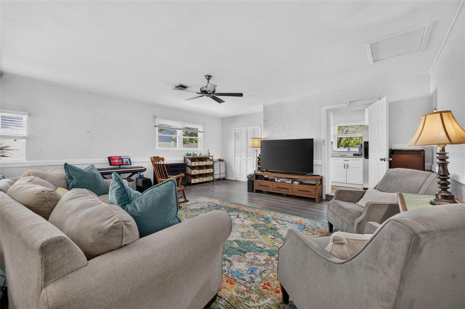 OAKLAND ESTATES 1ST SEC - Residential
