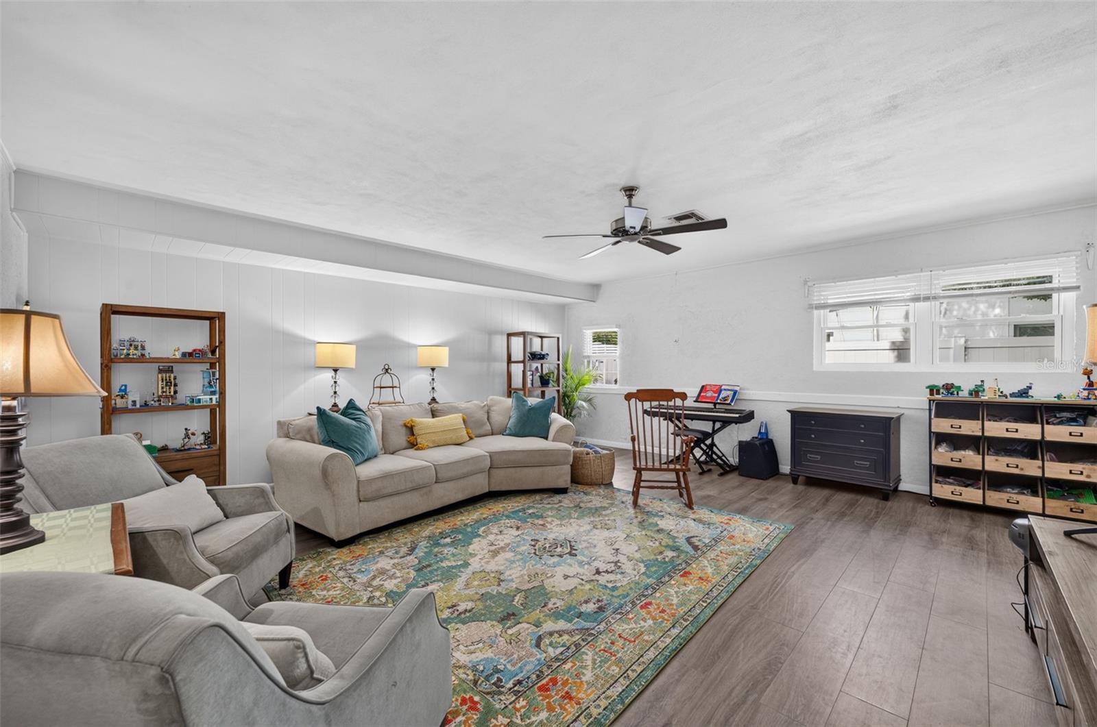 OAKLAND ESTATES 1ST SEC - Residential